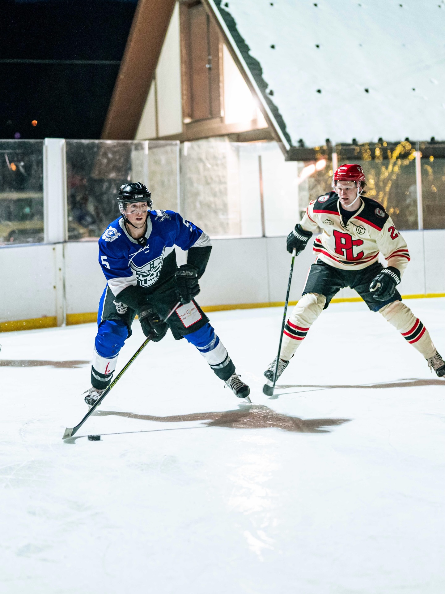 On Team Canada is Ice Raider forward, Charlie Montgomery! 🇨🇦
Montgomery was born in Maple Ridge, BC, Canada. He’s been playing hockey for 25 years and has been on the Reno Ice Raiders team for five years. He’s proud to be on the Canadian team! 🍁
Hockey for a cause 🙌 Get your tickets today to support the Nico Goon Scholar Award.
(Team Canada, ice hockey, things to do Reno, Nevada, charity)