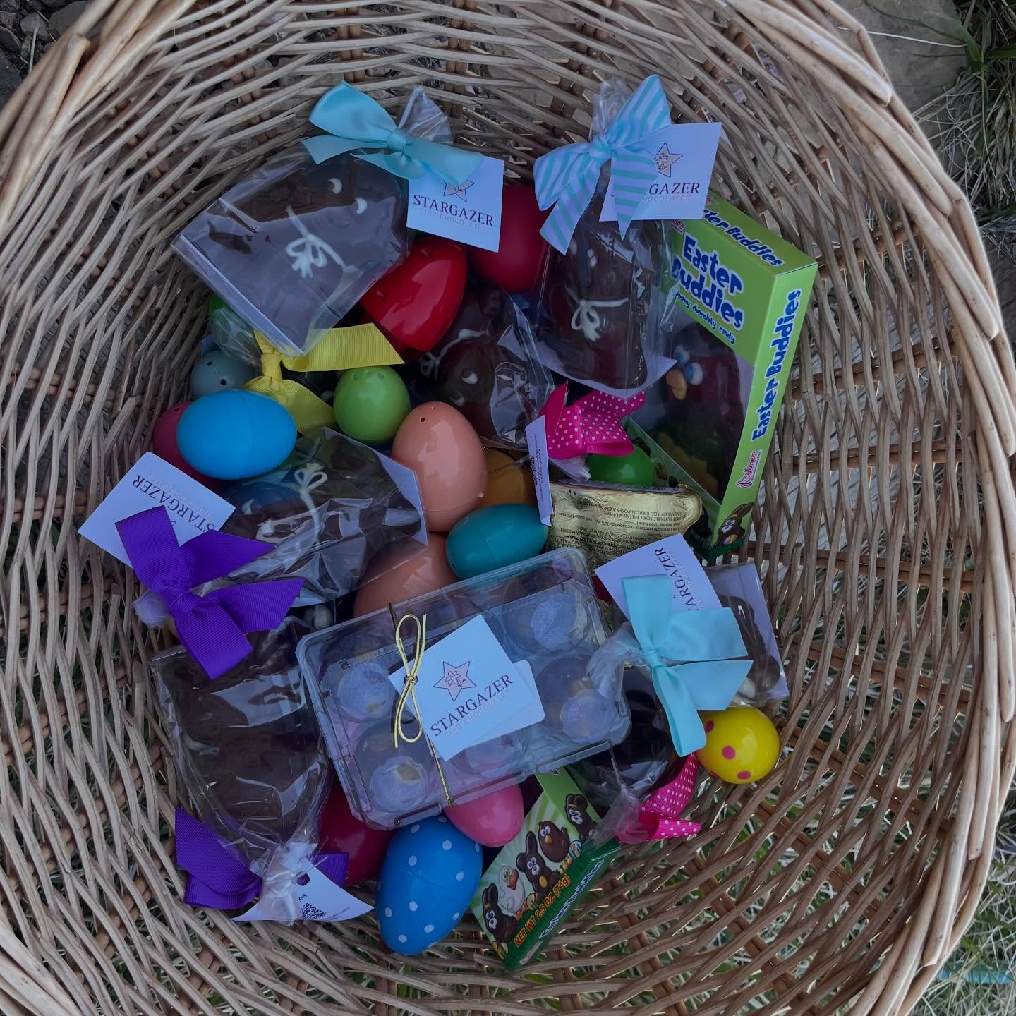 Happy Easter!
We hope you had a beautiful Easter Day with your family and loved ones!
Here are some Stargazer egg hunt pictures for you! Tag us in your pictures!
And if you celebrate this coming Sunday, be sure to stop by for a few treats!
#easter #easterchocolate #stargazerfinechocolatesandcoffeebar #denverchocolate #denversmallbusiness