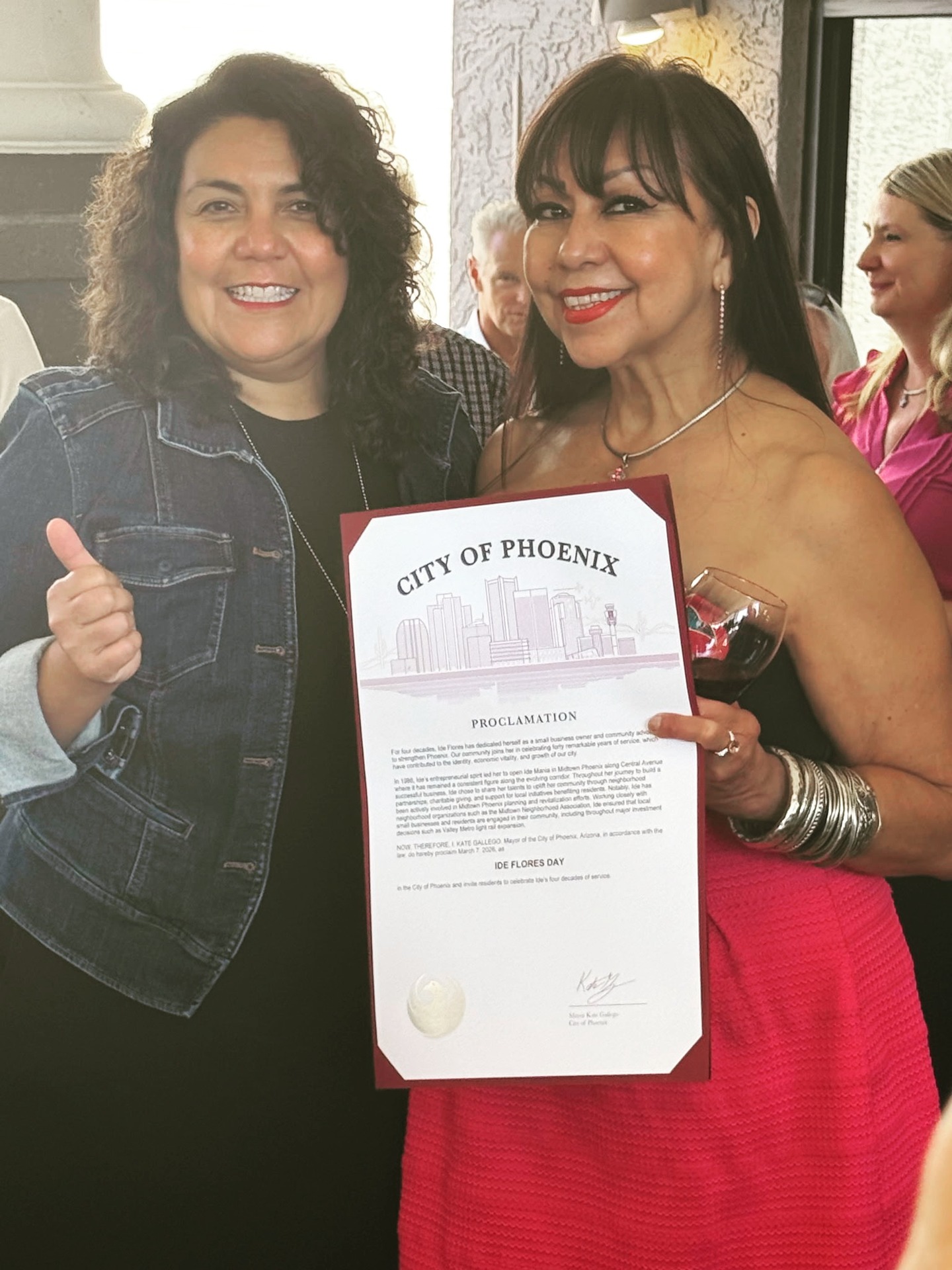 As we've left March behind, I would like to thank everyone for the abundance of well wishes, cards & gifts! The Celebration of Ide Mania's 40th Anniversary and my 65th birthday was wonderful! Having Family, Clients, and great Friends there made the day even more magical!
Thank you Mayor Kate Gallego & Councilwoman Laura Pastor for the Proclamation declaring March 7th, Ide Flores Day!
And many thanks to Chef Ola at Wild Thaiger for the yummy food & drink!
I live in humble Gratitude for it all! ❤
Ide