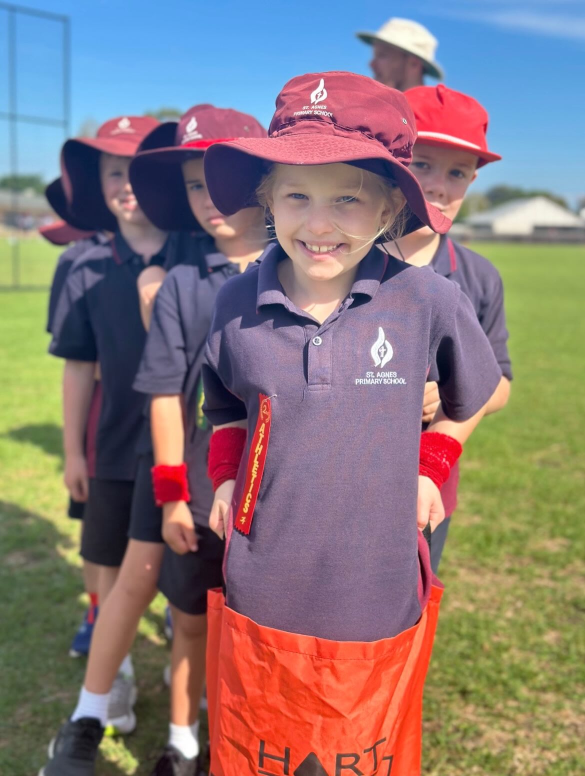 What a spectacular day at our St Agnes’ Athletics Carnival! 🏃♂️☀️
From start to finish, it was filled with fun, energy, and incredible determination from all of our students. Whether sprinting, cheering, or giving their very best in every event, it was fantastic to see such strong house spirit on display.
A huge congratulations to Blue House on taking out the win. Well deserved! 💙🏆
Thank you to Mr Kost for his outstanding organisation, and to all of our wonderful parent helpers who made the day run so smoothly. We couldn’t have done it without you!
A wonderful day for our community
