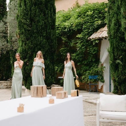 💛 Un mariage intime, élégant et profondément authentique.
#MariageAuthentique #MariageChic #LaBastideDuRegent #LuxuryWeddingVenue