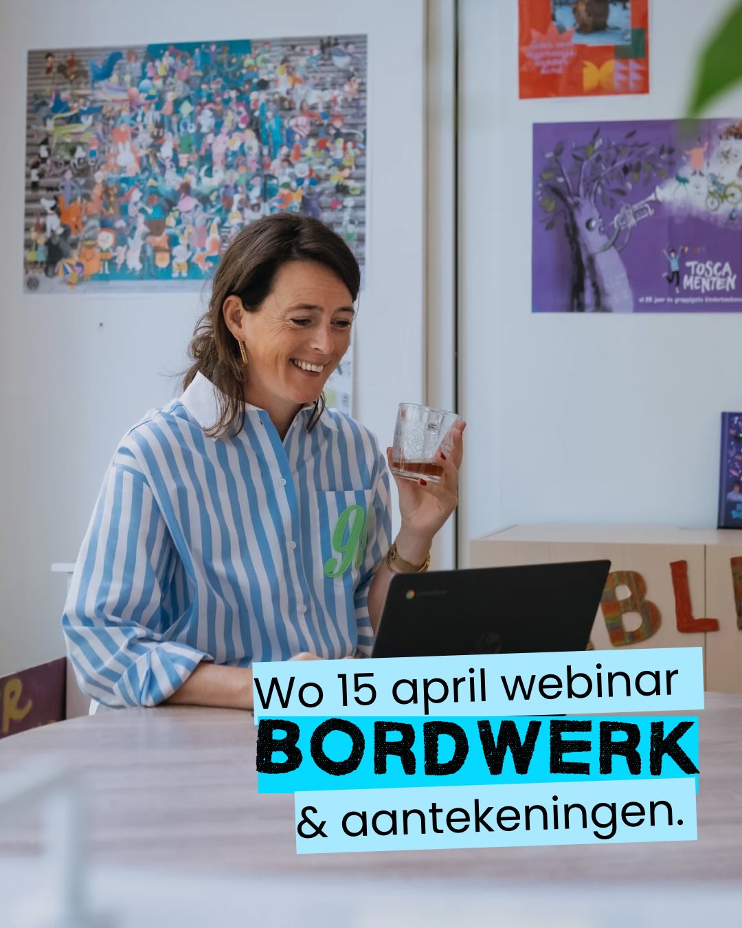👩🏻🏫 Webinar nieuws! Op woensdag 15 april om 19:30 uur geef ik een webinar over Bordwerk & aantekeningen.
In deze webinar neem ik je mee in een stuk theorie en achtergrond over het gebruik van je bord bij wereldoriëntatie en tekstbegrip.
Ik geef je informatie en veel praktische voorbeelden over het schrijven in, bij en over teksten. We kijken naar schema’s die je kunt inzetten bij wereldoriëntatie en hoe je hierin een stuk EDI aanpak kunt verwerken.
Hoe neem je leerlingen mee in het aanbieden van bordwerk? Hoe draag je de verantwoordelijkheid geleidelijk aan hen over? Hoe zet je dit in in bestaande lessen uit de methode?
En natuurlijk: waarom zou je hier tijd een aandacht aan besteden in de klas?
De webinar duurt van 19:30 uur tot 20:45 uur en kost 25 euro. Je kunt je inschrijven via www.reneevaneijk.com/shop
Tot over twee weken!
