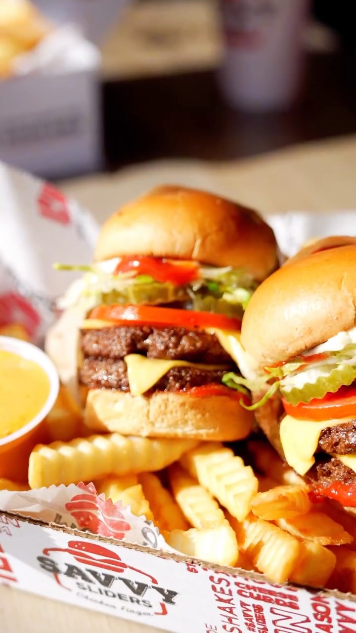 Savvy’s Sliders. NOW available for pickup too! 🛼🍔
Your go-to slider combos, crispy chicken fingers, and family boxes are ready when you are. ✨
Order for pickup weekdays from 11 AM – 10 PM.
Skip the wait. Make lunch or dinner easy for the whole family!
Use the link in our bio to order!
#MiamiRollerRink #SavvysSliders #MiamiEats #HotWheels