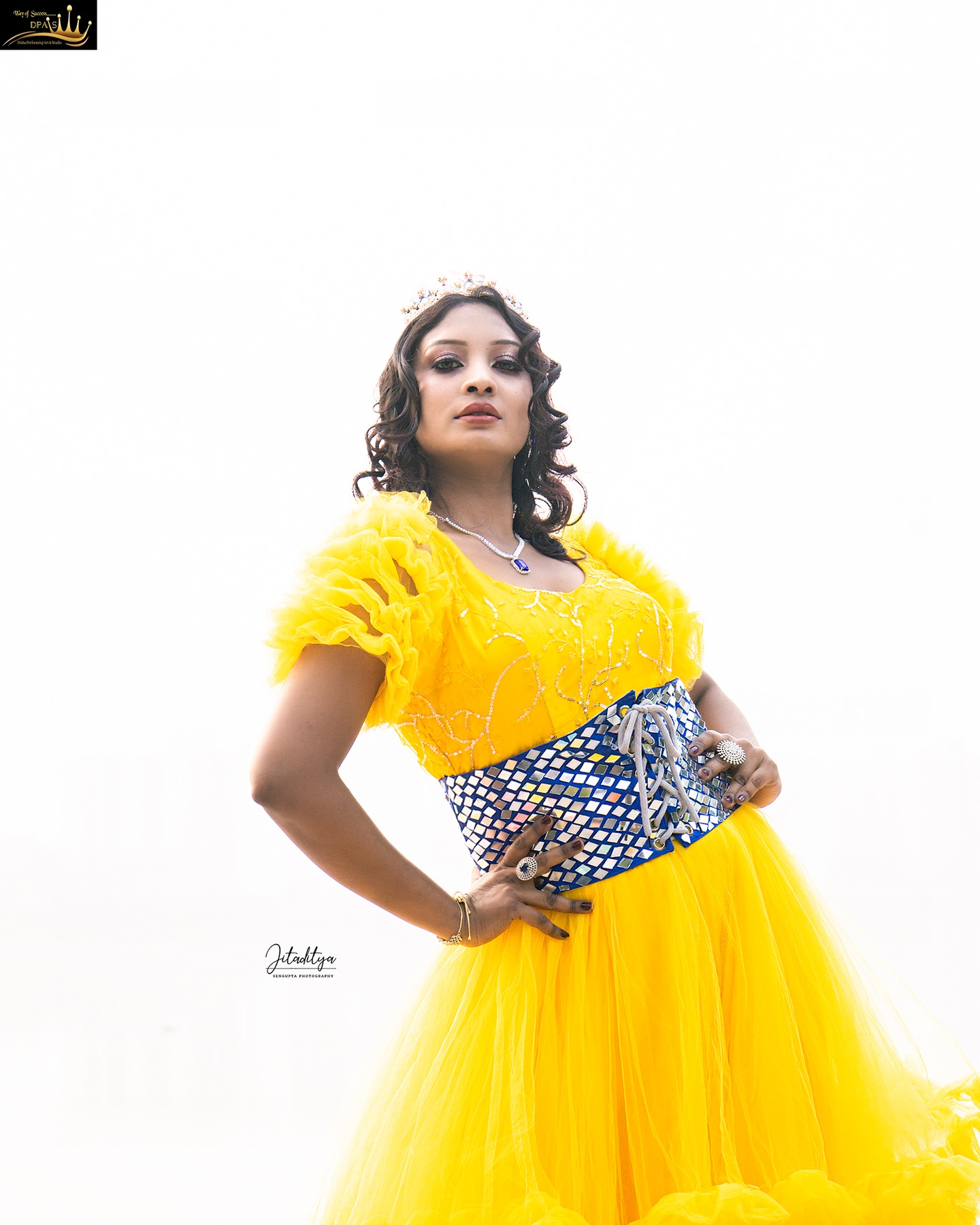 Sunshine stitched in silk, crowned in quiet confidence.
.
.
H&M : @mua_raaj
Shoot for @dishaperformingartandstudio
@jitadityasengupta RIGHTS RESERVED
.
Visit: www.jitadityasengupta.com
.
.
For shoots and booking DM Now!!
©DO NOT USE WITHOUT PERMISSION. COPYRIGHT RESERVED.
ALL RIGHTS RESERVED.
ANY UNAUTHORISED PUBLICATION OR COPIES ARE SUBJECTED TO BE PUNISHABLE BY LAW.
For More Follow :
Instagram Portrait : www.instagram.com/jitadityasengupta
Facebook Page : www.facebook.com/jitadityasenguptaphotography
Facebook Profile : www.facebook.com/jitaditya.sengupta
Instagram Personal : www.instagram.com/j.sngpta.personal
Twitter : www.twitter.com/surjyai
.
.
#portraitphotography #portraitmood #portraitpage #portraiture #makeportraits #pursuitofportraits #portrait_vision #portrait_perfection #portraitphotographer #portrait_shots #discoverportrait #portraits_ig #portraitgames #portraitvision #portrait_ig #rsa_portraits #igpodium_portraits #theportraitpr0ject #portraitoftheday #top_portraits #portraits_mf #portraitstream #postmoreportraits #portrait_mood #good_portraits_world #portraits_universe #portraitmode #portrait #portraitsociety #agameofportrait