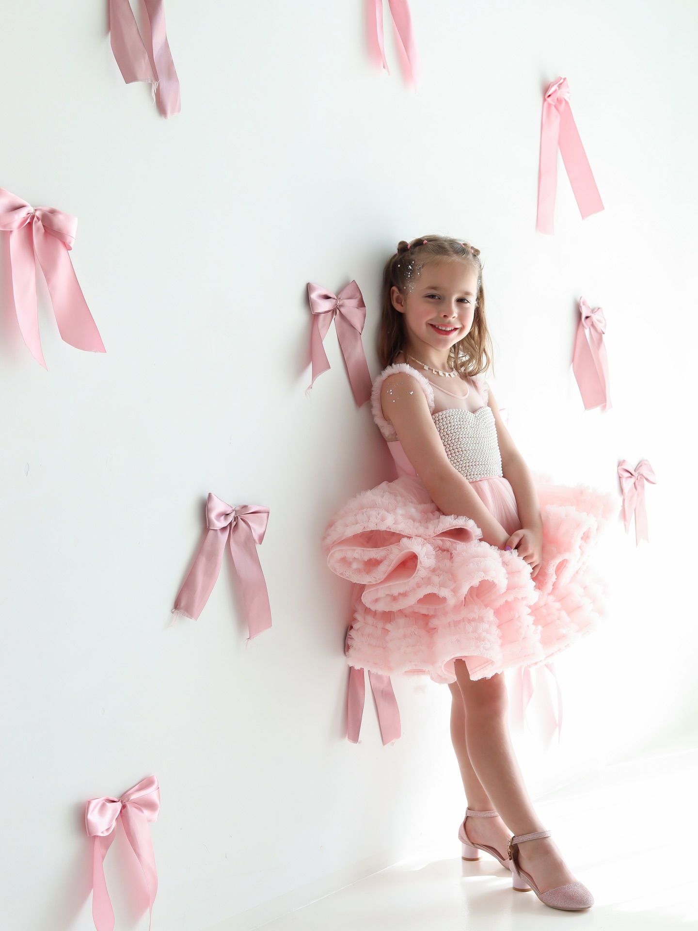 Moments you’ll never get back… but can always remember❤️ #dubai #dubaiphotographer #dubaikids #uaephotographer