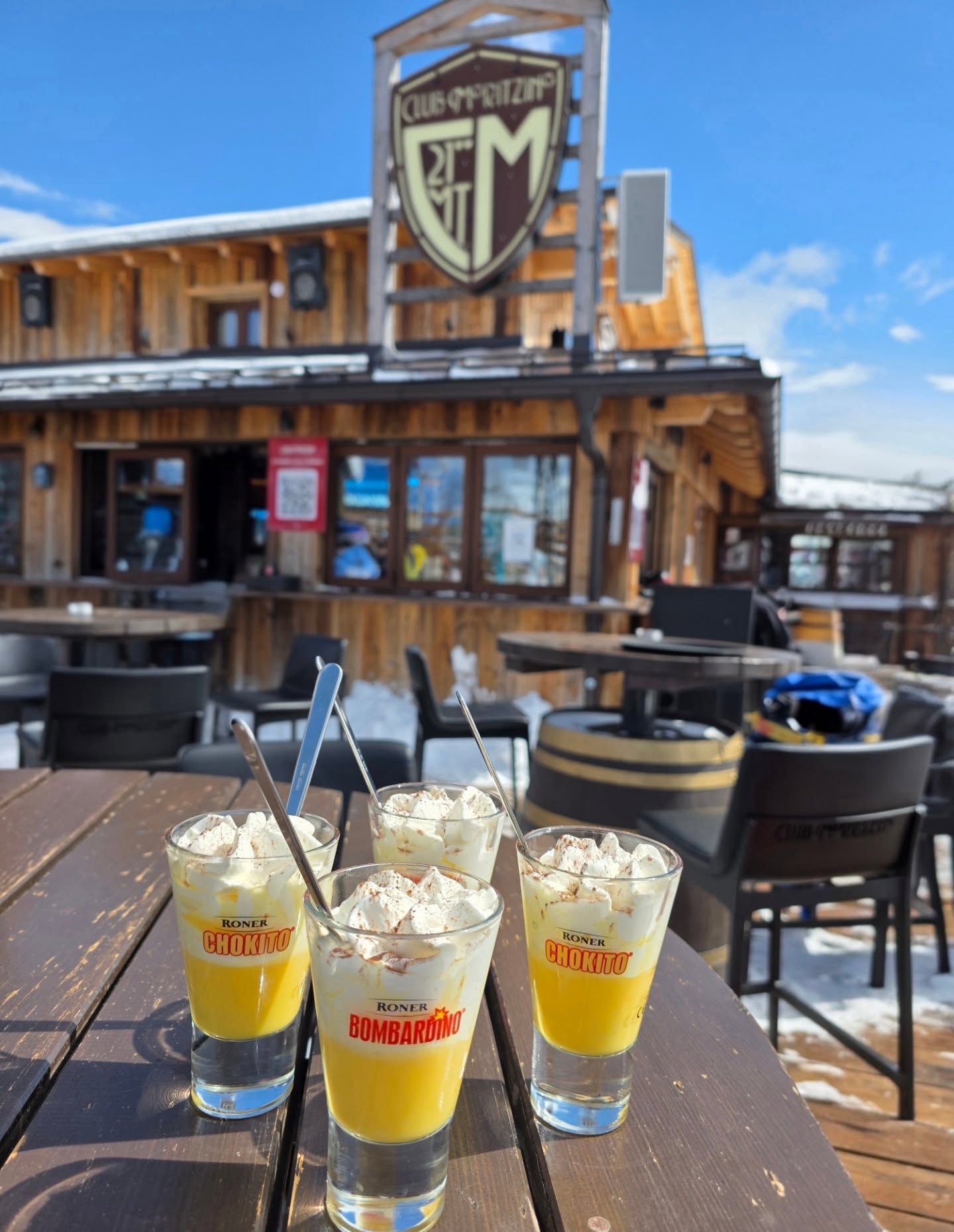 Letzter Bombardino der Saison! ⛷️
#Bombardino #ClubMoritzino #Dolomiten #sellaronda #deronchiwines