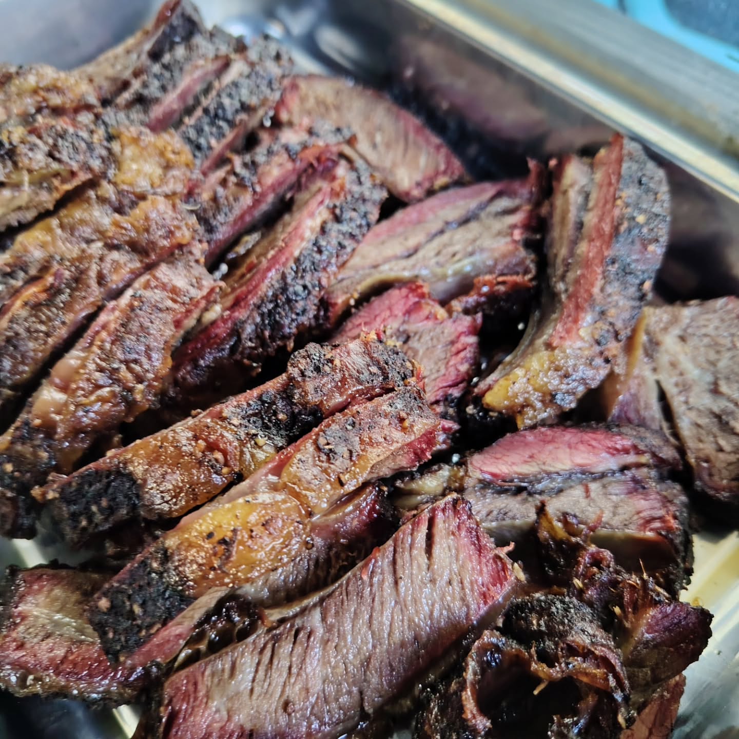 🍖 Smoked Beef Short Ribs Perfection 🔥
4 massive racks of beef short ribs on the smoker today!
Hit them with a mustard binder and a generous coat of Fire & Smoke Society Thundering Longhorn rub — that coarse pepper, cumin, ancho, and espresso blend is pure money on beef.
Smoked low & slow at 225°F until the internal temp hit 165°F (about 6 hours). Spritzed every hour with a mix of apple juice & apple cider vinegar to keep things moist and build that beautiful bark.
Then wrapped in butcher paper with plenty of beef tallow, back on until they climbed to 200°F internal.
Rested for 1 hour... and the bones literally slid right out. Meat was insanely tender, juicy, and packed with flavour.
This is what low-and-slow BBQ dreams are made of 🤤
Who else loves dino ribs? Drop a 🔥 if you're smoking this weekend!
#SmokedBeefRibs #BeefShortRibs #TexasBBQ #SmokerLife #ThunderingLonghorn FireAndSmokeSociety BBQAddict LowAndSlow Pitmaster BeefTallow RibsOnRibs