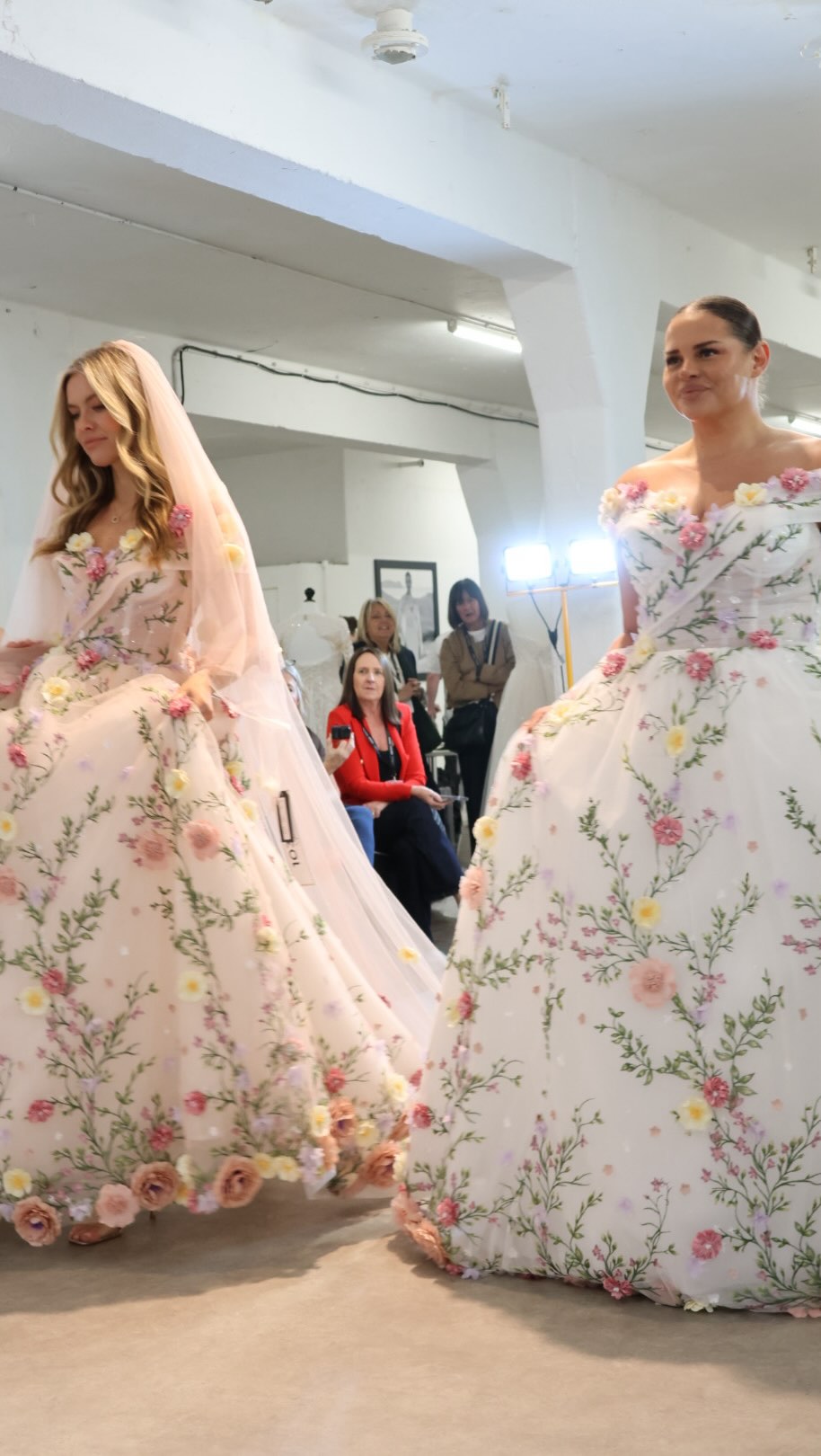 London Bridal Week! FLORAL. FLORAL AND MORE FLORALLL!
we’re absolutely in love with the colours stay tuned because a few will be appearing in our boutique! Thank you @veniinfantinobridal, @Rachel Allan Bridal and many others for letting us view your upcoming designs