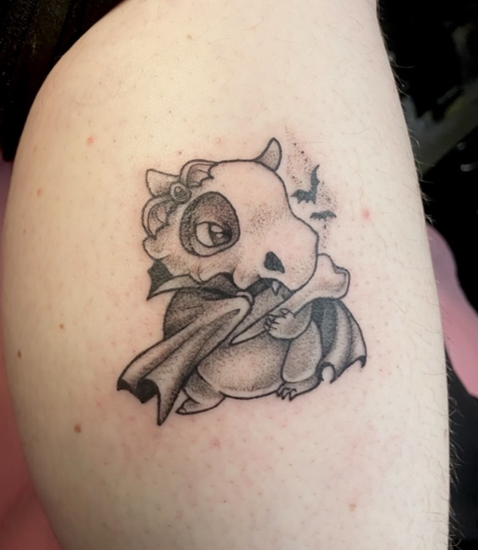 Had to post this spooky little cubone baby 🦴 I need to draw up some more Pokémon flash now!
