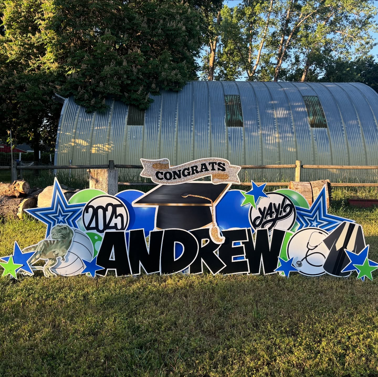 Graduation spots are filling quickly!
Book by April 25th for a guaranteed sign, or just like the dinosaurs, your spot may become extinct.