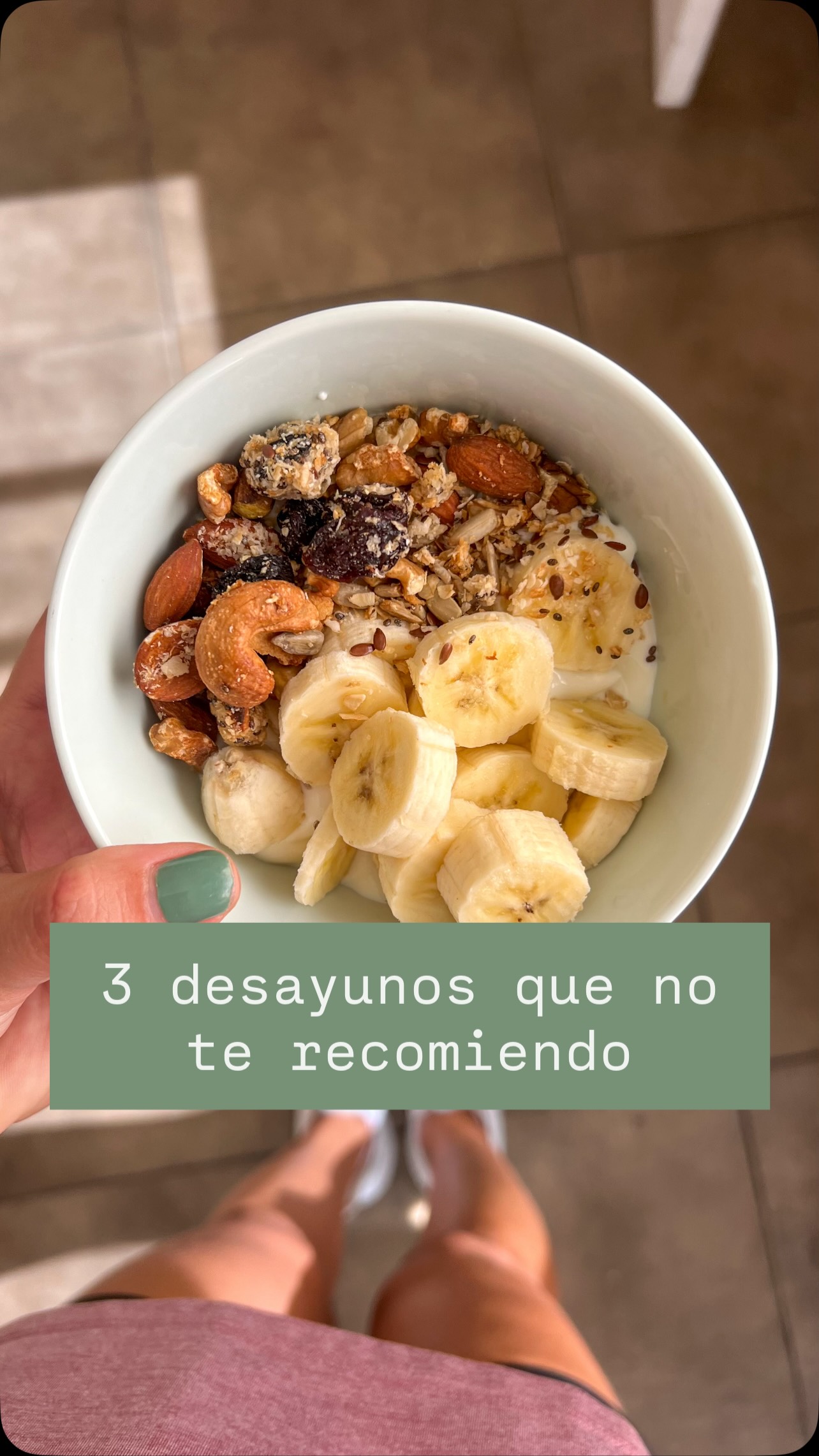 3 desayunos que no te recomiendo siendo celíaca 🤔
➡️ No es solo que sean sin gluten. Es que muchos desayunos terminan siendo siempre lo mismo: rápidos, pobres en nutrientes y con poca saciedad 😣
Y después pasa lo de siempre: hambre a media mañana, picoteo y llegas al almuerzo desordenada 🤯
➡️ Ser celíaca no es vivir a base de lo que “se puede”,
es aprender a armar comidas que realmente te llenen y te den energía a lo largo del día ✨
🧡 La diferencia esta en cómo estás armando tus comidas en el día a día.
⁉️Contame en comentarios que te leo cómo son tus desayunos👇
🙋🏻♀️ Si querés aprender a armar tus comidas sin gluten con más orden y sin vivir a dieta, en mi perfil te cuento sobre el programa o me podes escribir por privado 😊
➖➖➖➖➖➖➖➖➖➖➖➖➖➖➖➖
📚 Metodología ➡️ Creando hábitos, no dietas
📩 jacinta@nutricionequilibrio.com.uy
📲 098 408 043
🌎 Www.jacicubasnutricion.com
#celiacos #nutricionista #desayunosaludables #singluten #habitossaludables
