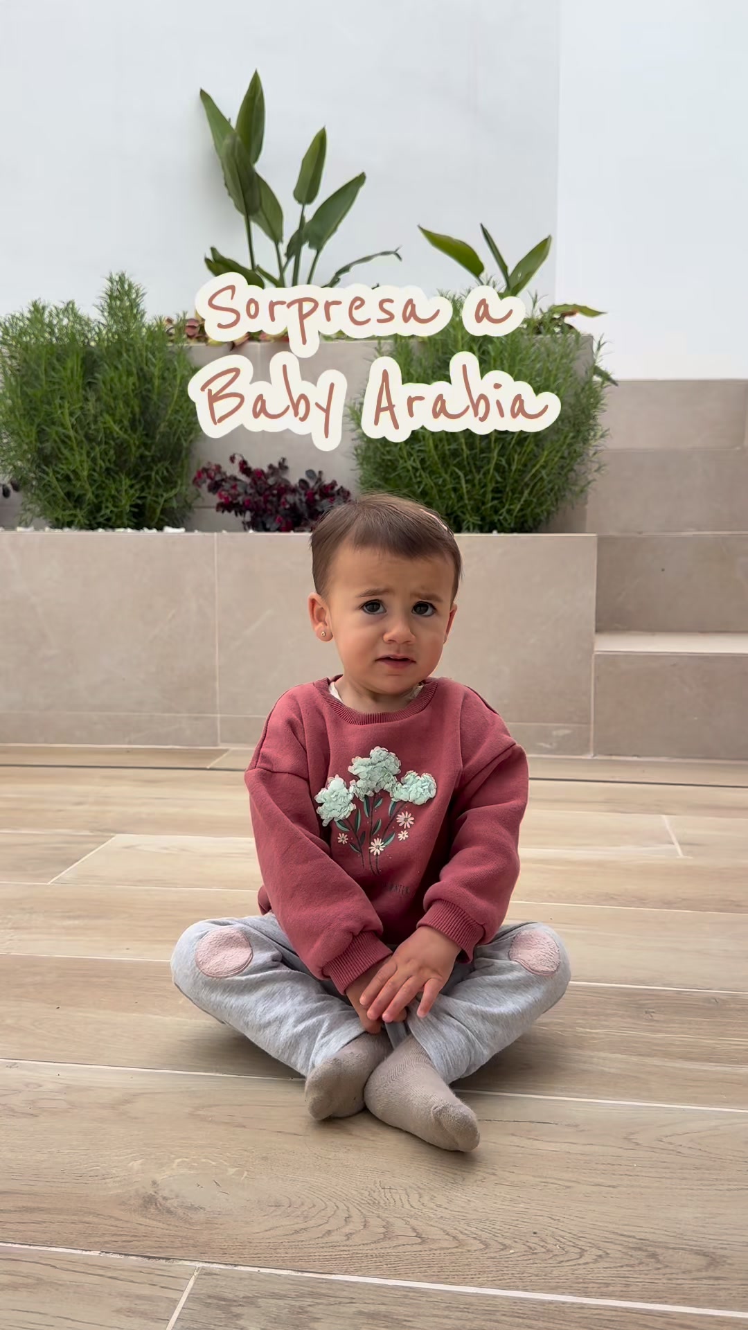 La mamá de Arabia nos contó que su peque cada vez que iban al parque se le iba los ojitos 👀 detrás de las bicis y que quería darle una sorpresa cogiéndole la bici xrider en color rosa 🌸 ¡Qué idea más buena! Solo por ese “me uta” ya valió la pena. Nos ha encantado la sorpresa Maria!
Si tu también quieres una de estas, la puedes coger en Buddybabyworld.com
Arabia’s mum told us that every time they went to the park, her little one couldn’t take her eyes 👀 off the bikes—and she wanted to surprise her with the XRider bike in pink 🌸. What a lovely idea! That little “I like it” made it all worth it. We absolutely loved the surprise, Maria!
#bicisinpedales #biciequilibrio #buddybabyworld #BebésCuriosos