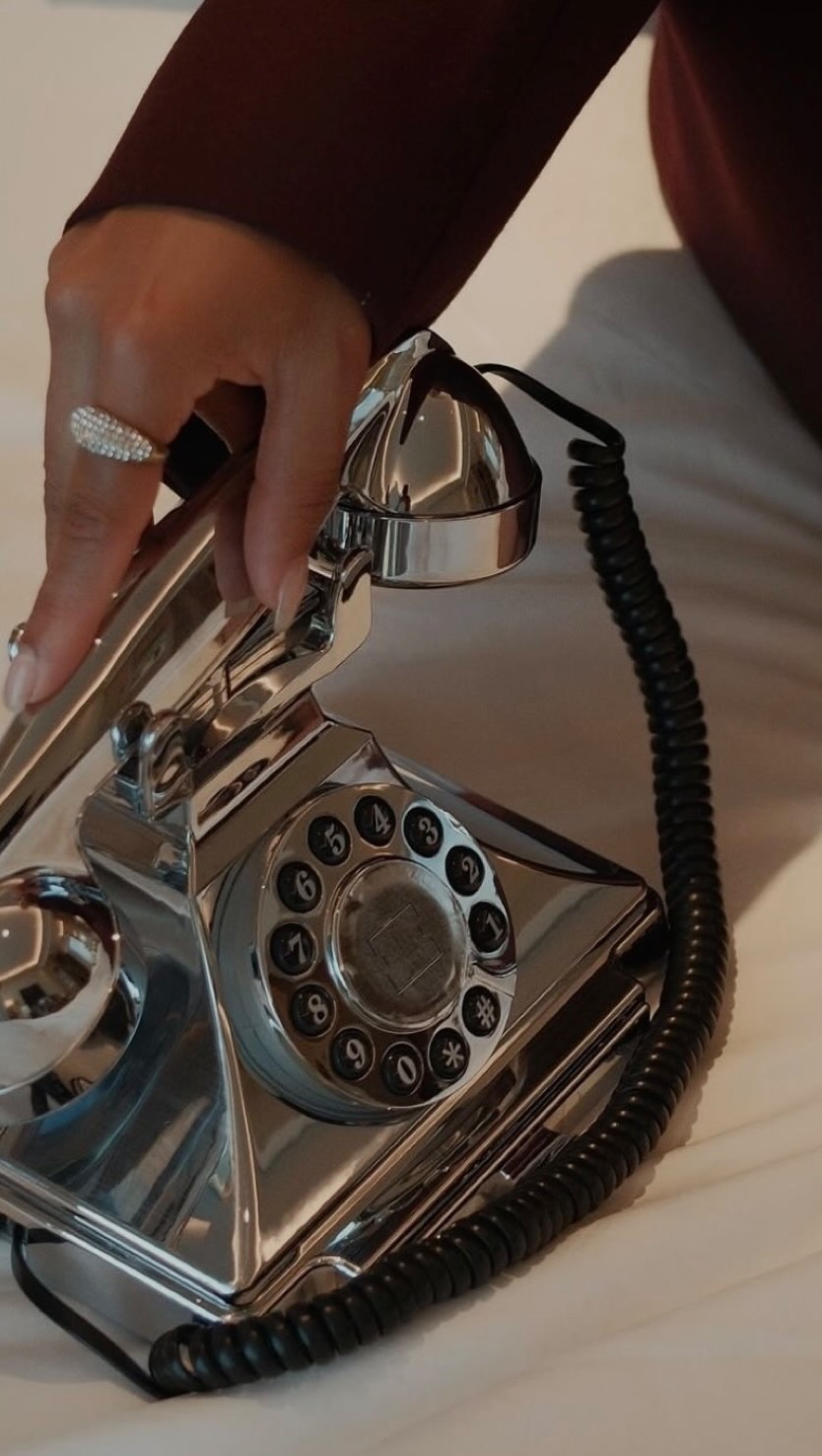 Stop waiting for the “perfect place” to start creating.
•
•
•
You don’t need a fancy studio, a dream backdrop, or ideal conditions. Content isn’t about where you are — it’s about showing up. Grab your tripod, use what you have, and start filming. Your consistency will always matter more than your location.
Some of the best content comes from real, unfiltered moments. The street outside your house, your room, a random corner — it all works. What matters is your message, your energy, and your willingness to begin.
Start messy. Start now. Improve as you go.
_______
#ContentCreation #CreateAnywhere #StartNow #ConsistencyWins #SocialMediaTips