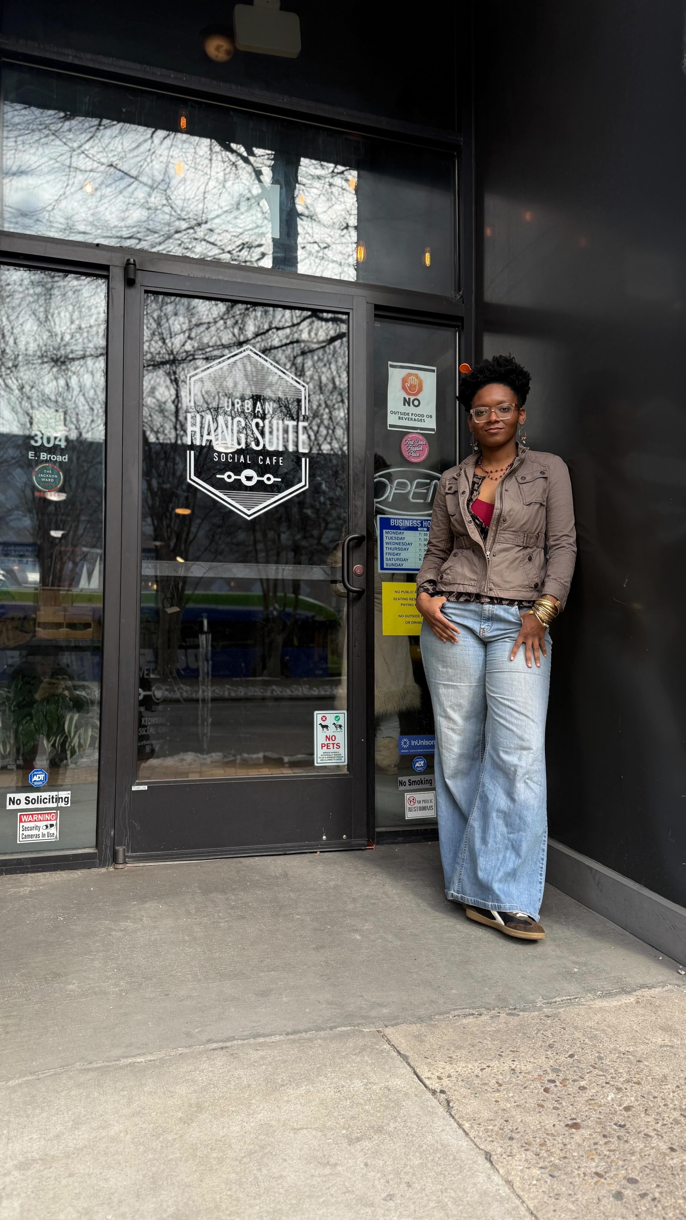 This is your final week to experience Alora Bess’ work in the space—and trust, you don’t want to miss what she’s been saying through these pieces.
There’s something special about seeing it in person… the layers, the energy, the story—it all hits different.
Pull up, take your time, and step into her world one last time.
Come celebrate Alora. Come feel the work.
Last look. Don’t miss it. 🎨✨
#SupportBlackArt #RichmondVA #ArtExperience #BlackArtists