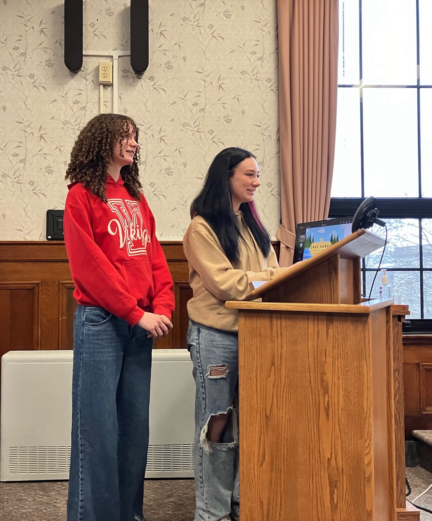 This is ADVOCACY in action! Riley and Julia from Posen Middle/High School went before Alpena City Council to advocate for the installation of a self-serve beach cleanup station at Starlite Beach in Alpena. They shared stats about marine debris in the Great Lakes, data from classroom cleanups that began in 2023, and rounded it out with sharing a few different options for station models. 🪣
City Council members were keen to adopt the idea after engaging the students in a few questions, and have even committed to investing in another cleanup station at Mich-e-kewis Beach — more engagement for beachgoers!
These cleanup stations are a pilot program being funded by a Community Foundation for Northeast Michigan Youth Advisory Council grant. An additional station is planned for installation at Lakeside Park in Rogers City
Let’s give these ladies a hand! 👏🏻