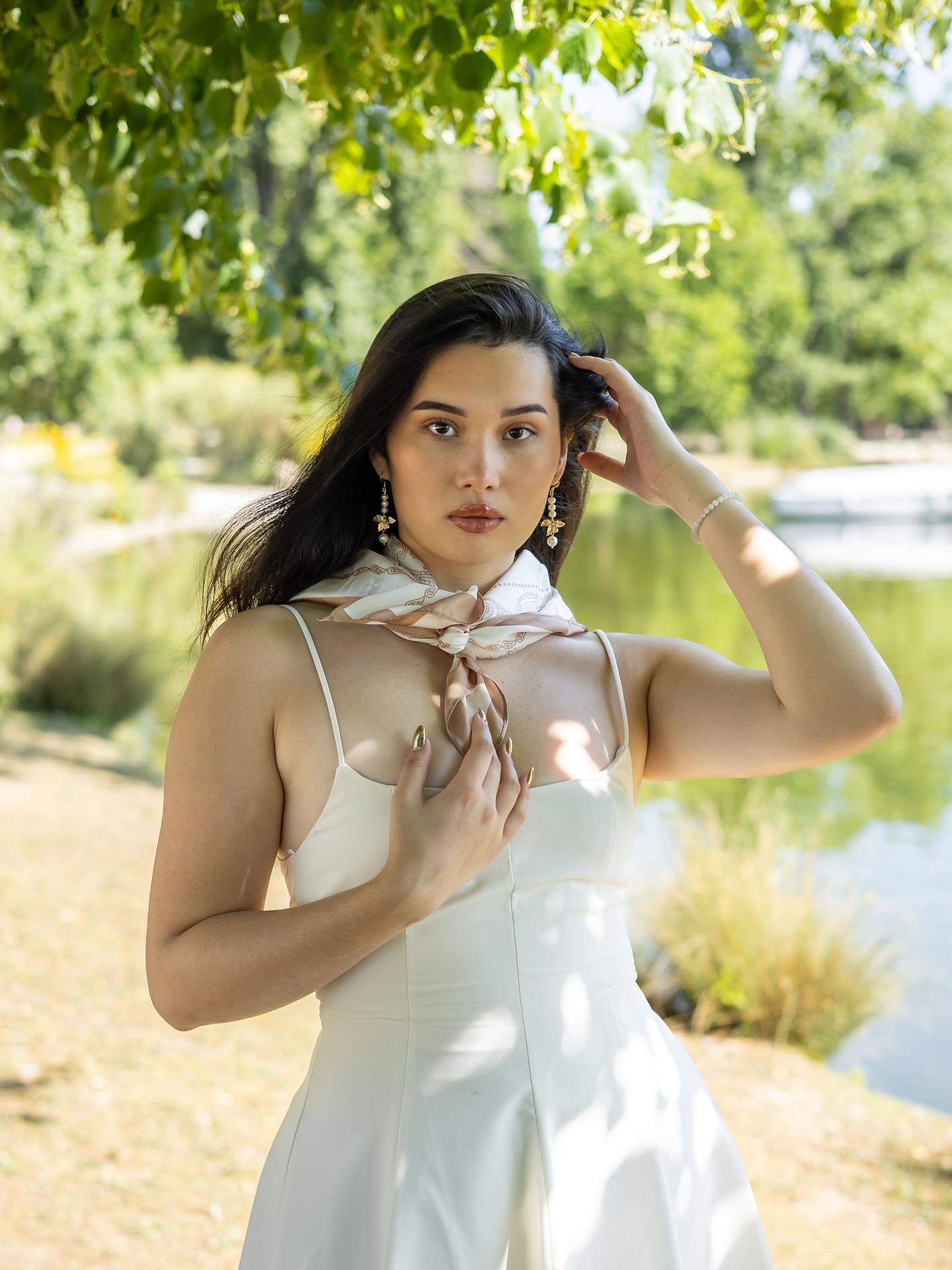 Spring is here—enjoy the beauty of nature.
Le printemps est là : profitez de la beauté de la nature
#pearlearrings #leafearrings #springjewelry #bridalearrings #giftforher❤️