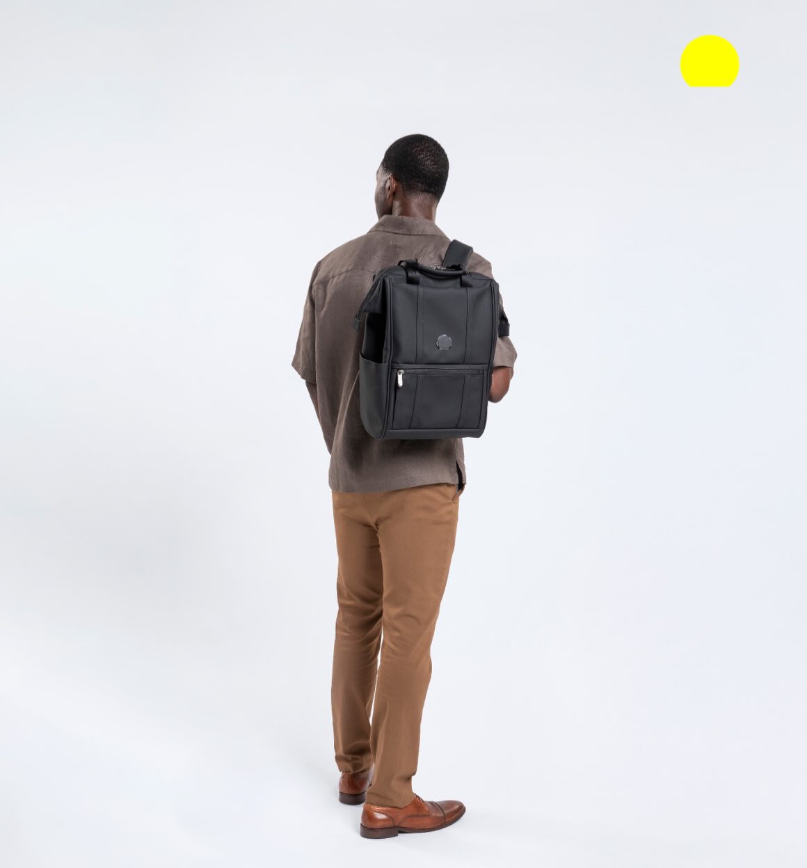Meet the Delsey Cadence Soft Backpack - a sleek and practical new addition from Delsey Paris.
Designer for modern travel, it combines smart organisation, lightweight construction and contemporary styling, making it perfect for commuting, business trips and everyday adventures.
An amazing addition to the Cadence hard side luggage collection, the backpack pairs perfectly with the range for a coordinated travel look.
#DelseyParis #NewArrival #TravelAccessories #Backpack #Travel