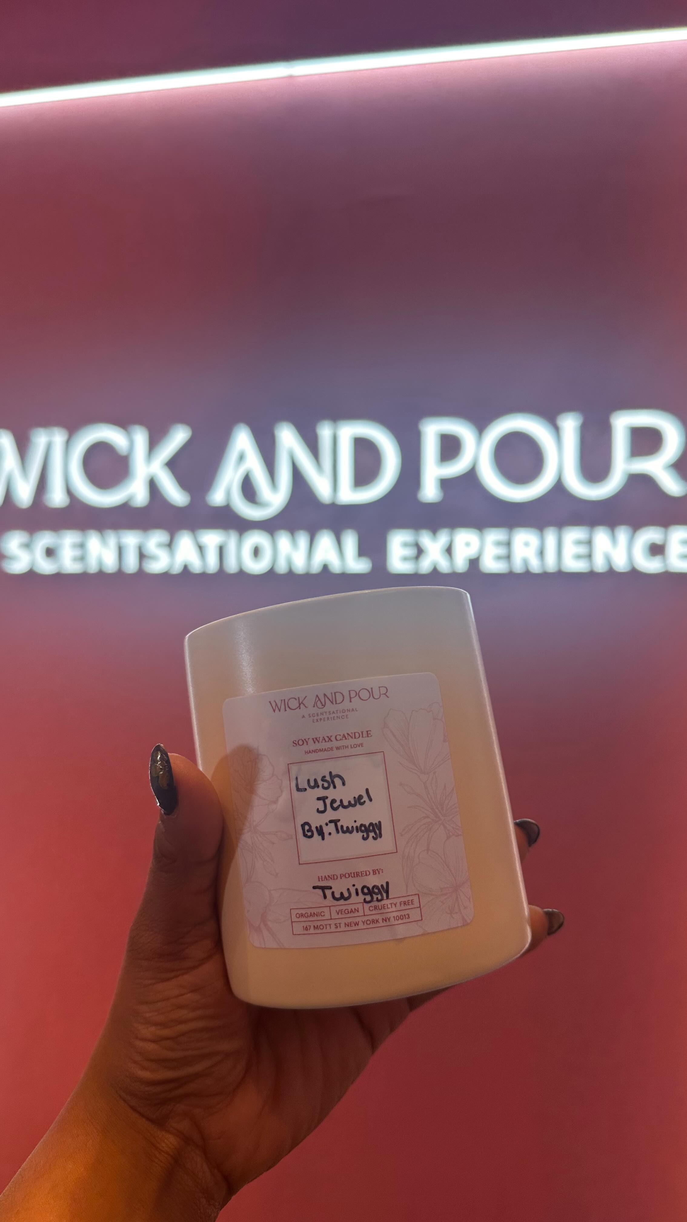Sometimes you just need to slow down, create something with your hands, and reset your mind. This @wickandpour class was exactly the kind of girl therapy I needed. 🕯️✨
Always a good time with my @nyccontentcreatorgirlies crew 💖
#GirlTherapy #SelfCareMoments #CandleMaking #CreativeReset #GoodVibesOnly