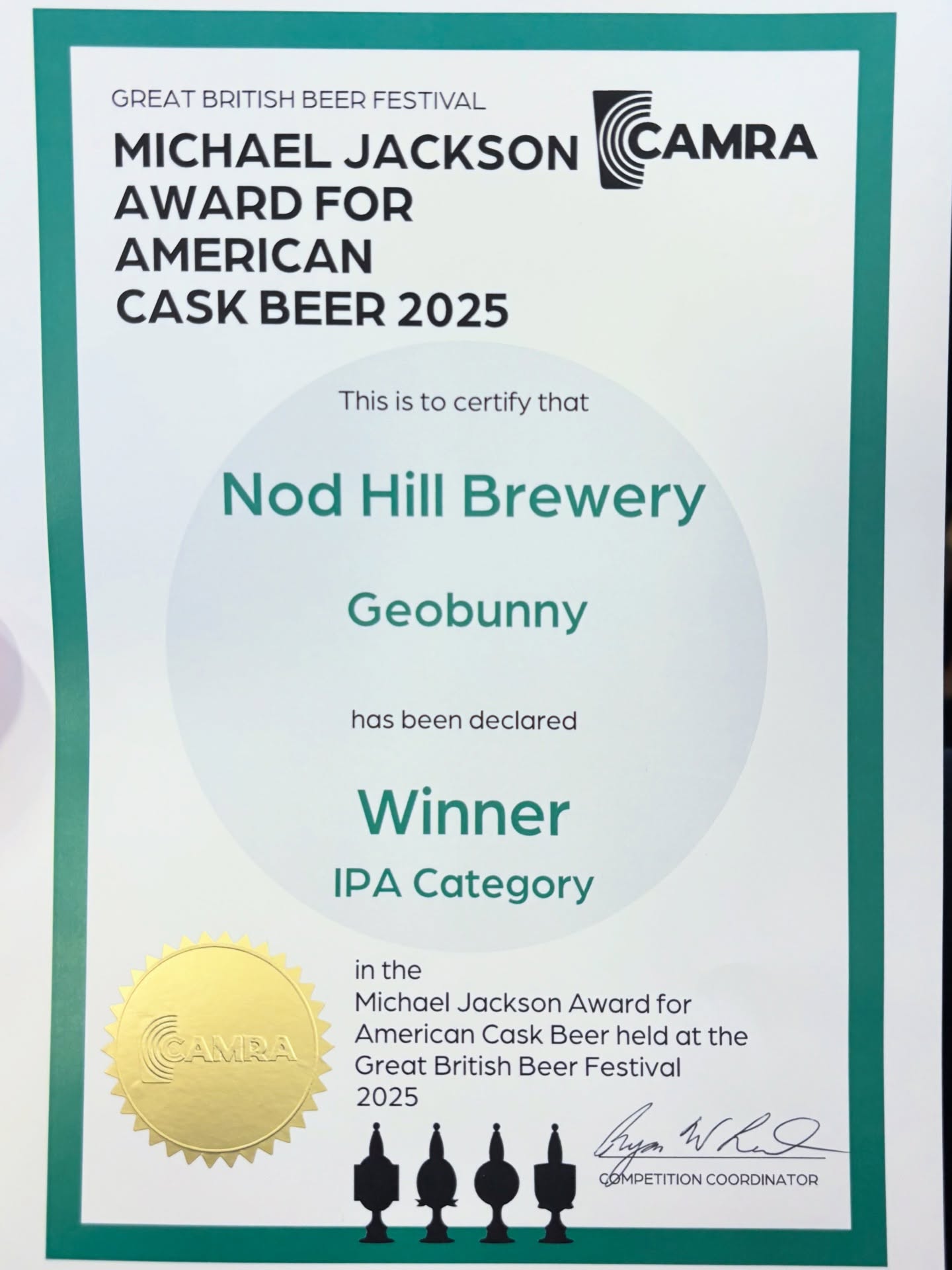 Nod Hill Brewery received an award at the NERAX Cask Festival @neraxcaskfestivals in Boston this weekend - a one-off batch of Geobunny (conditioned on locally-grown Buddha’s hand and vanilla beans) took gold in the American Cask Beer IPA Category!
CAMRA, the Campaign for Real Ale, usually presents these prestigious awards at the Great British Beer Fest in London. Although that event was canceled this year, we will continue our involvement in meaningful events like these which blend ideas across the pond (US and the UK).
We also strive to keep the tradition of cask ales ever flowing in our taproom - come by any time and see what’s on cask!