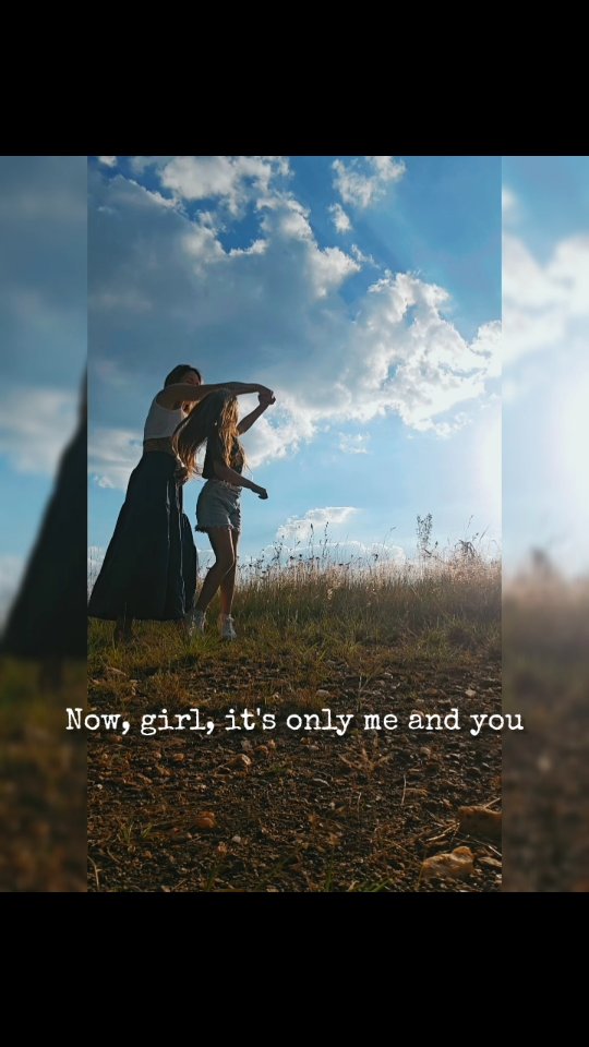 A day of pause.
A return to the now.
It can be so easy to get caught up in chasing the dream.
Yet, This moment is it.
The stillness I resist
is the very place life meets me.
Pause is not losing momentum.
It is remembering to remain present.
The dream is not ahead of me…
it is here,
in every breath I allow myself to feel. 🤍
www.daniellelabram.com
#pause #consciousliving #selfconnection
#daniellelabram #innerwork