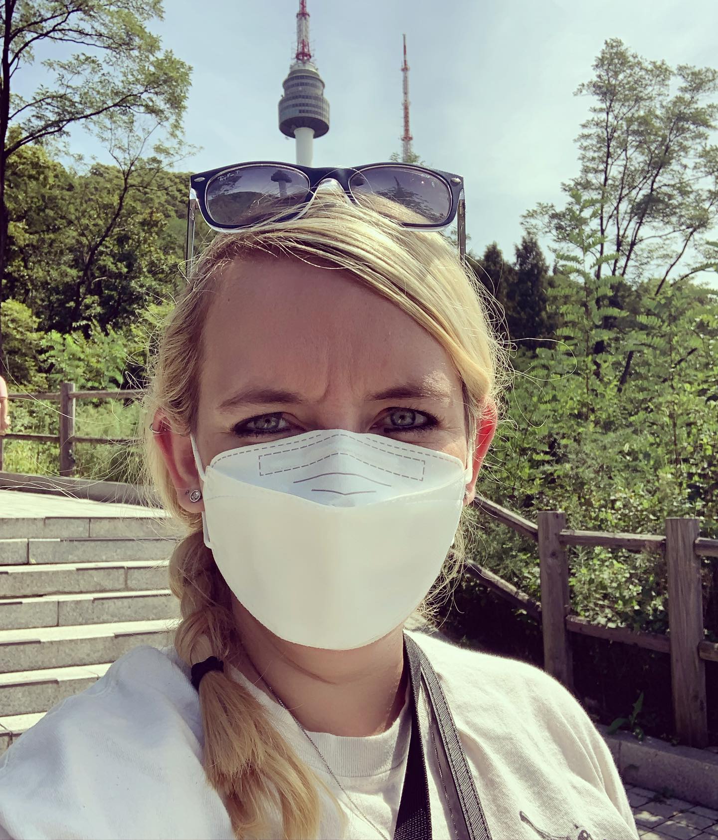 Check out my newest blog post “N Seoul Tower: A Tale of a 1,000 Stairs!” Enjoyed a beautiful Saturday in Namsan exploring Seoul. #expatlife #travelsouthkorea #exploreseoul #nseoultower #namsan #journeywithjenn 🇰🇷