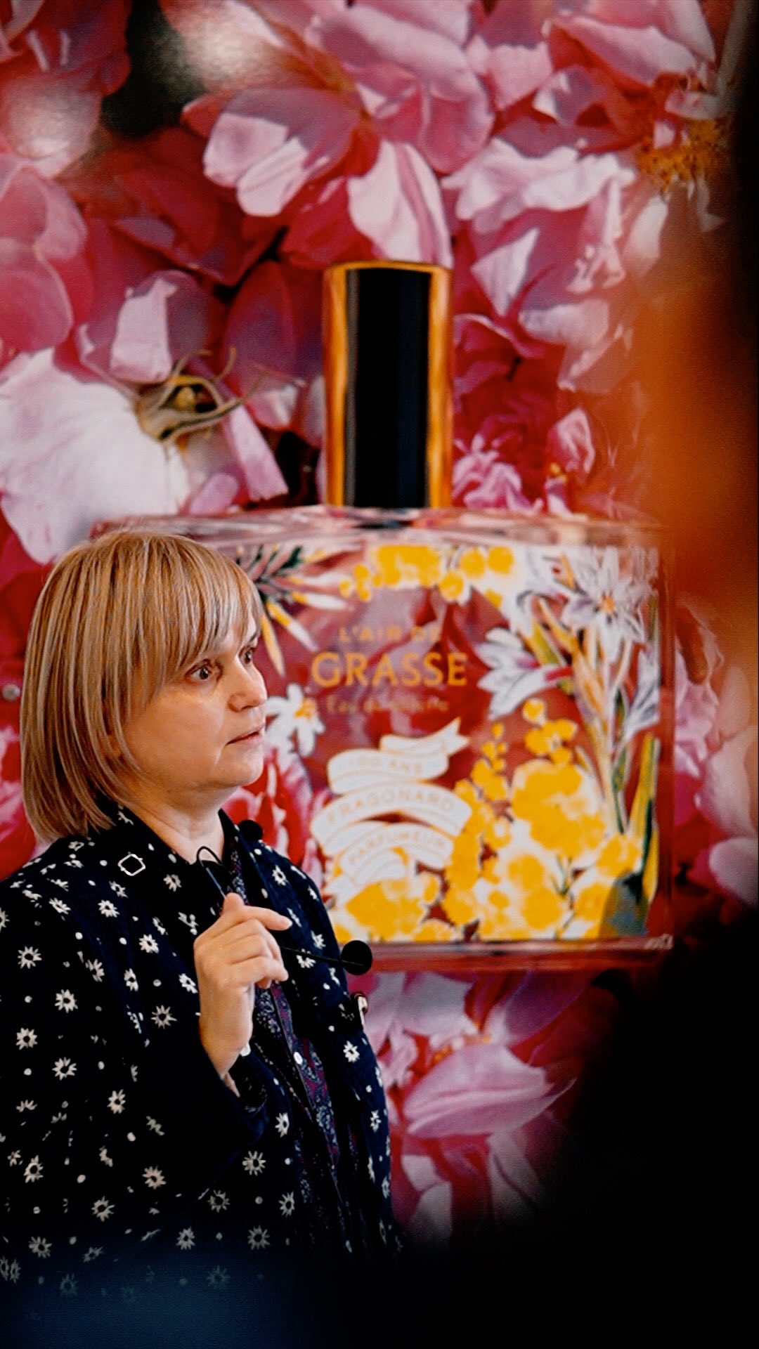 Learning at Institut de Français Nice goes far beyond the classroom. Our students step into real-life experiences â like this visit to the Fragonard factory, where every explanation, every detail, and every story is shared in French. From the art of fragrance to the secrets of plant harvesting, learning becomes something you live, not just study. Asking questions, listening, discovering â and naturally continuing to practice the language in an authentic environment. Because French is not only learned â it is experienced. đ«đ·âš \#institutdefrancaisnice \#learnfrench \#learnfrenchinfrance \#fullimmersion \#nice