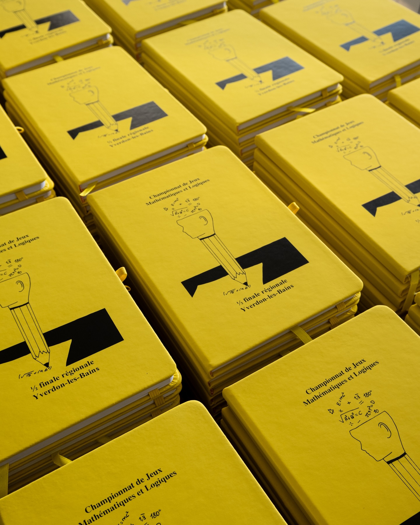 Screenprinted notebooks for a mathematic local tournament!
#mathematics #screenprinted