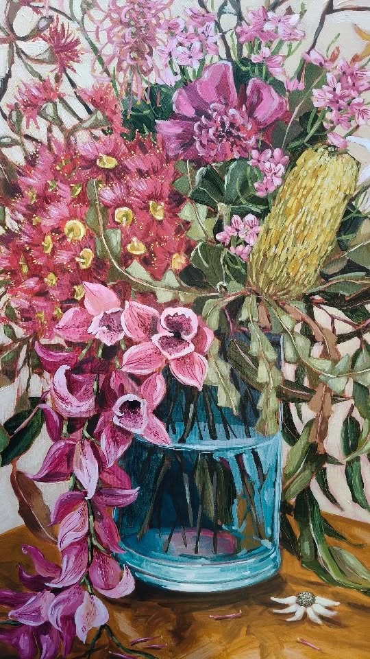 Another still life coming to the @affordableartfairau! This composition is a classic favourite of mine - a simple vase with a combination of native & tropical florals spilling out
79x103cm
Acrylic on poly cotton canvas
Framed in flooded gum timber
The Affordable Art Fair
Brisbane Showgrounds
May 7-10, 2026
Stand A9 with @keap_collective
Please sign up to my mailing list to receive the full catalogue of works in a few weeks!