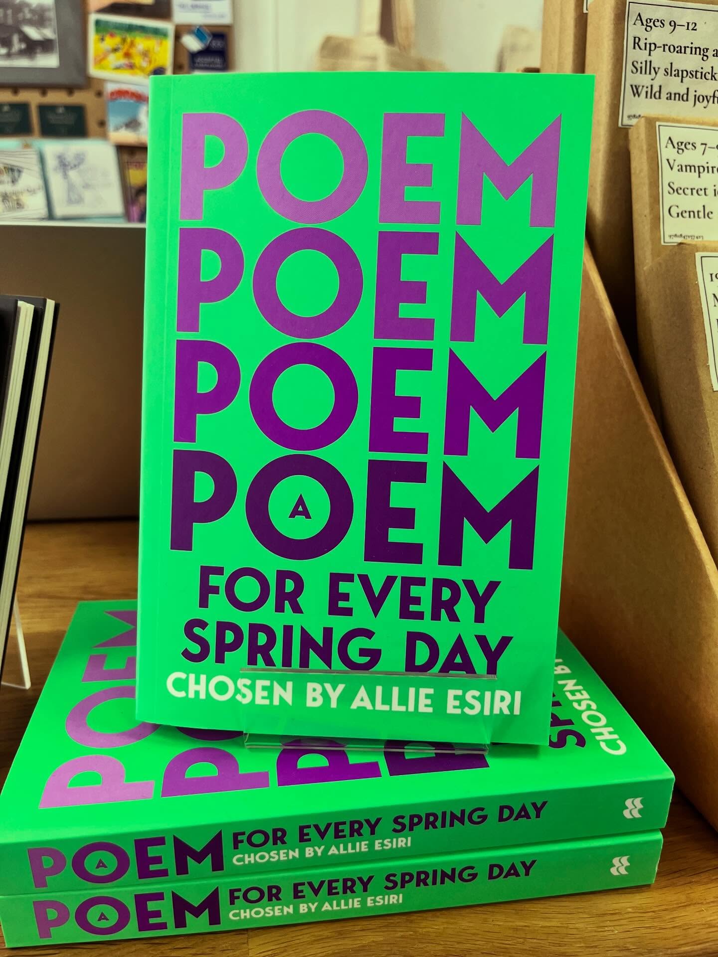 🐣 It’s almost the Bank Holiday weekend
🐣 Does everyone have their reading sorted?
🐣 We’re open as usual Friday and Saturday. Closed on Sunday for reading egg eating reasons.
🐣🐣🐣Have a good one! 🐣🐣🐣
#indiebookshop #bristol #bristolbookshop #bookshop #bookstagramuk #bristolbookstagrammers #bookstagram #bookshopsofinstagram #bs5