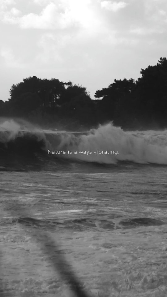 Most people miss this.
Nature is always vibrating.
In some places you can hear it more clearly.
Explore more sound journeys in nature on our Youtube channel. LINK IN BIO
Crystal singing bowls, healing frequencies and ancient places in Sardinia
create moments of deep relaxation, resonance and inner stillness.
#soundbath #crystalhealing #natureheals #oceanlover🌊 #naturevibrations