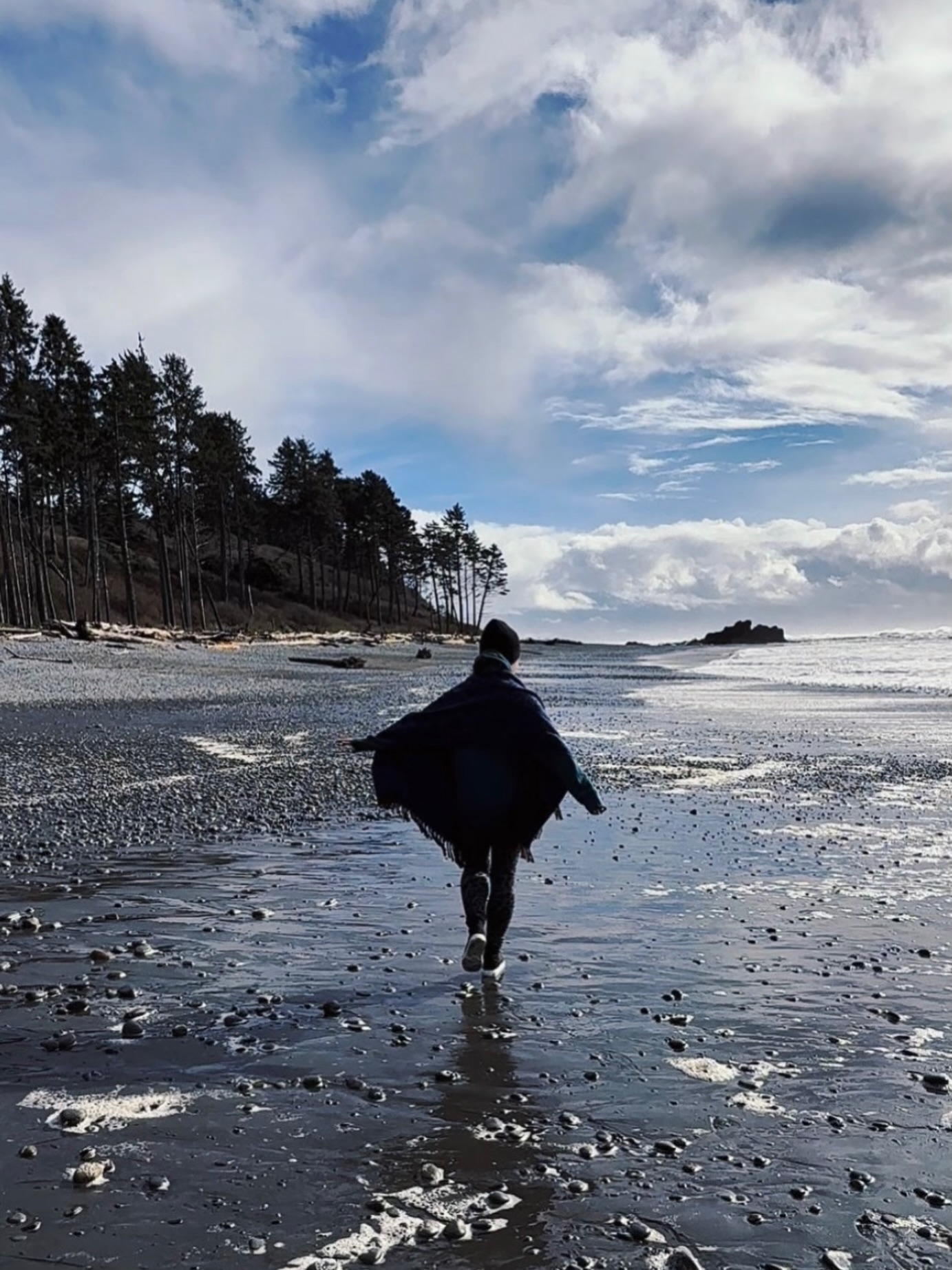 If you want to awaken in the Heart of Creativity, surrender to Creation
Creation is the alchemical process in which we transmute the effect of our past to embody the gold within, waiting to be experienced
Surrender is the key to unlock our Creative Power
By releasing our holding & resistance, we cleanse our field of stagnant energy and awaken the True Self within the Heart
We can activate a confluence of our True Self in the pureness of presence, in accord with Source
Our willingness to purge attachments, conditions & contracts unlocks the access points within to the infinite Mystery
And we are given boundless opportunity for this gift, in absolutely every moment
Surrender to presence, embody consciousness now, stay responsive to the pulse of life
Lovingly release what has been in harmonious exchange for the magic that dwells within the Mystery
For Mystery is eternal, the infinite expression in the Heart of Creativity