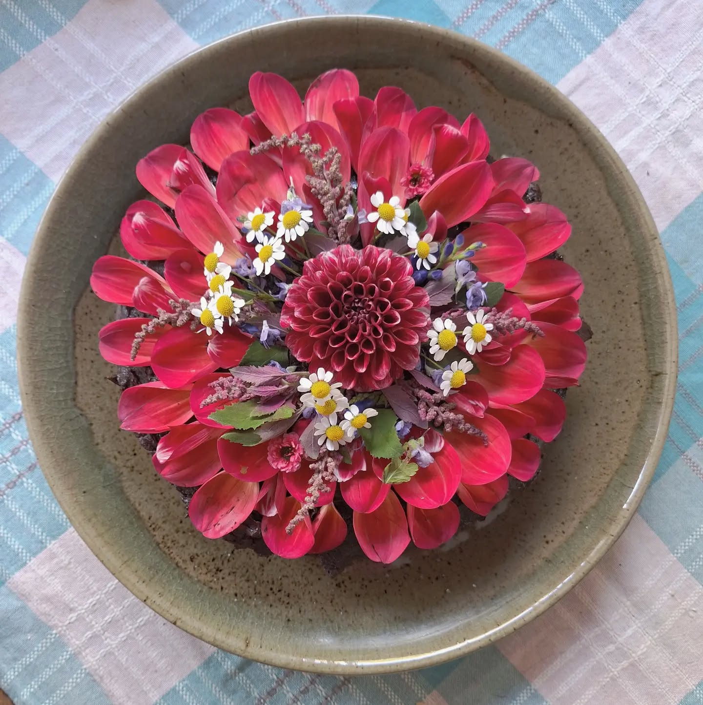 Amazing what you can bake from your emergency food supplies...follow me for more post apocalyptic baking ideas
Vegan chocolate cake with a coconut chocolate date ganache