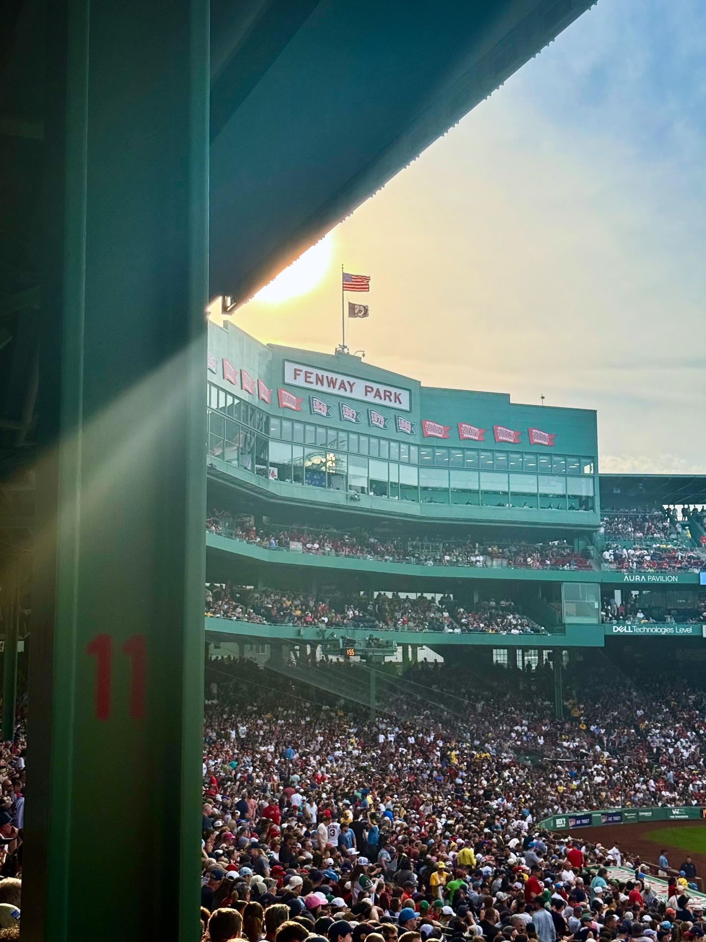 There’s nothing like Opening Day at Fenway ⚾️💜
I’ve been fortunate enough to go to a couple of Red Sox home openers and it really is magical - the energy of the fans vibrates through the ballpark. It also helps that Fenway is one of the most beautiful and iconic parks in the country. Theres no place like home!
Off to a rocky start, but let’s go Sox!
#bostonredsox #gogosox #fenwaypark #OneNicePhoto