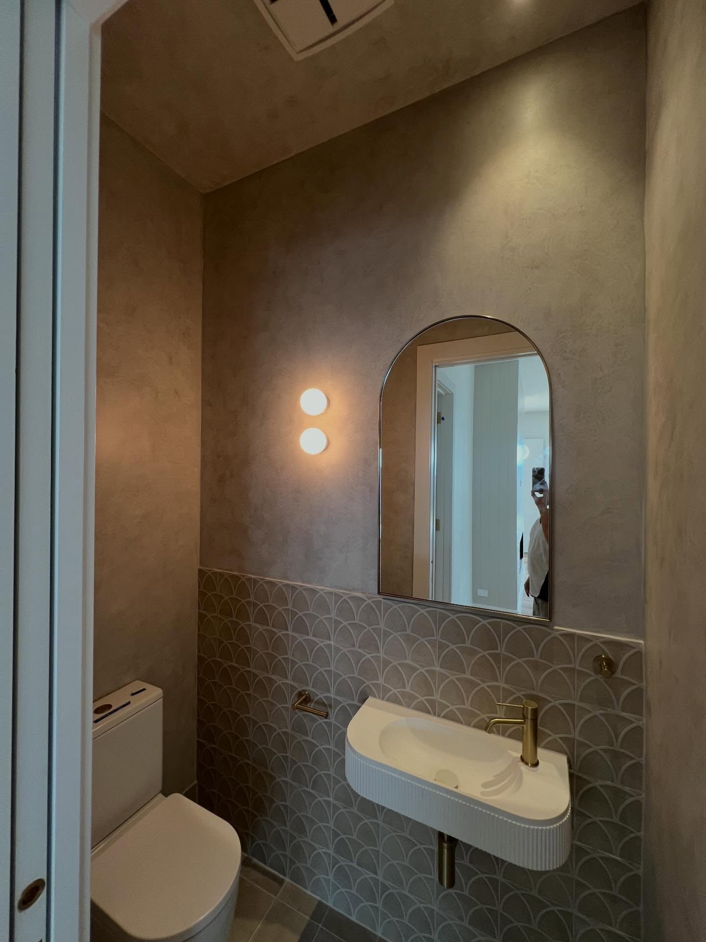 Check out this powder room we completed on a recent project 🙌🔥 this was done in @porterspaints French wash in soap stone. It’s definitely made a big statement for this area 😎
If you want to add a big statement piece to your home give us a call on 0412153259 for a free no obligation quote.
Let’s get your next project rolling!
#ateampaintingprofessionals #porterspaints #paintersofinstagram #adelaidepainters