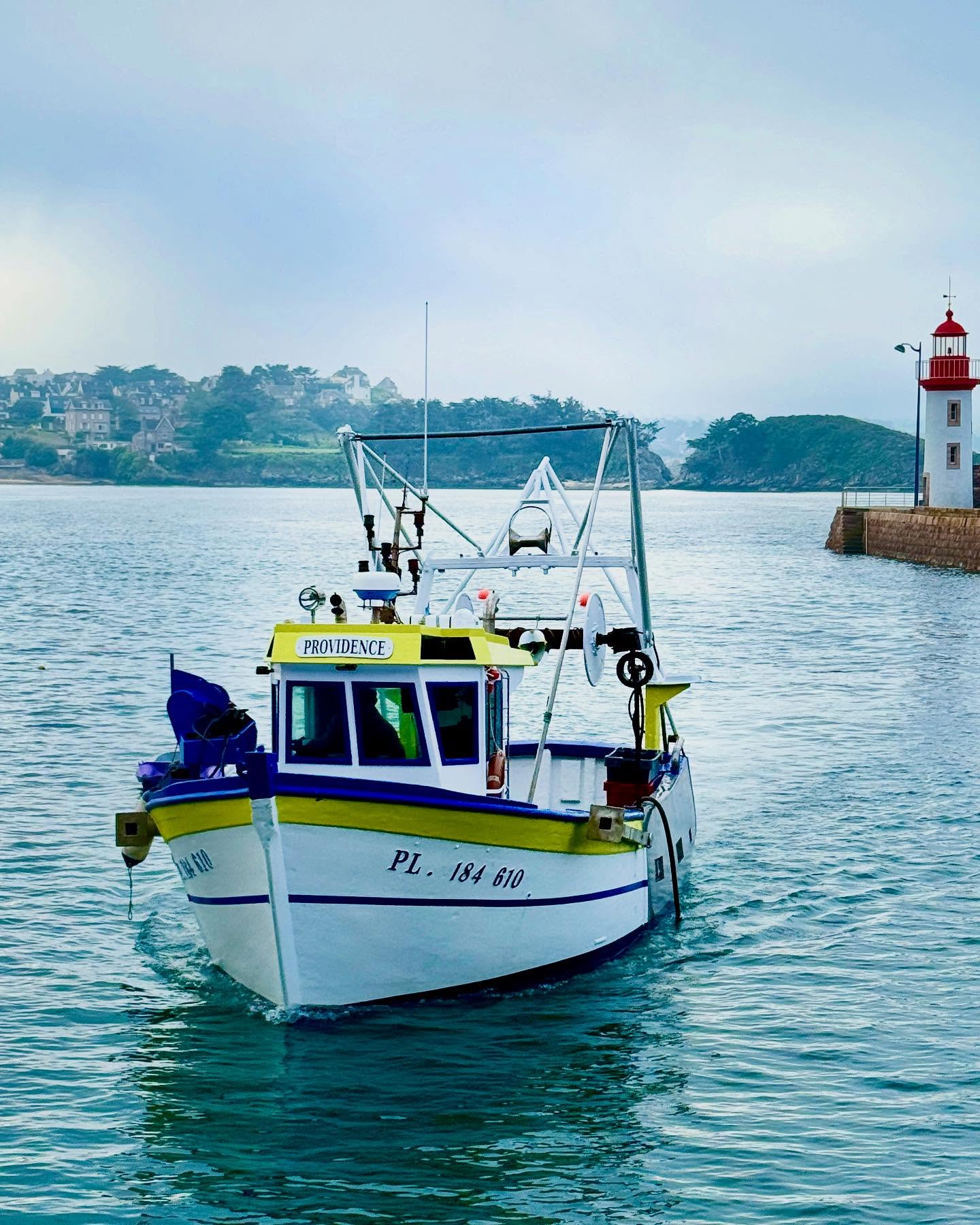 Nous vous remercions de la confiance que vous nous avez accordée au cours de cette année 2024.
Nous vous souhaitons une nouvelle année prospère et pleine de projets à tous 😘✨🥂