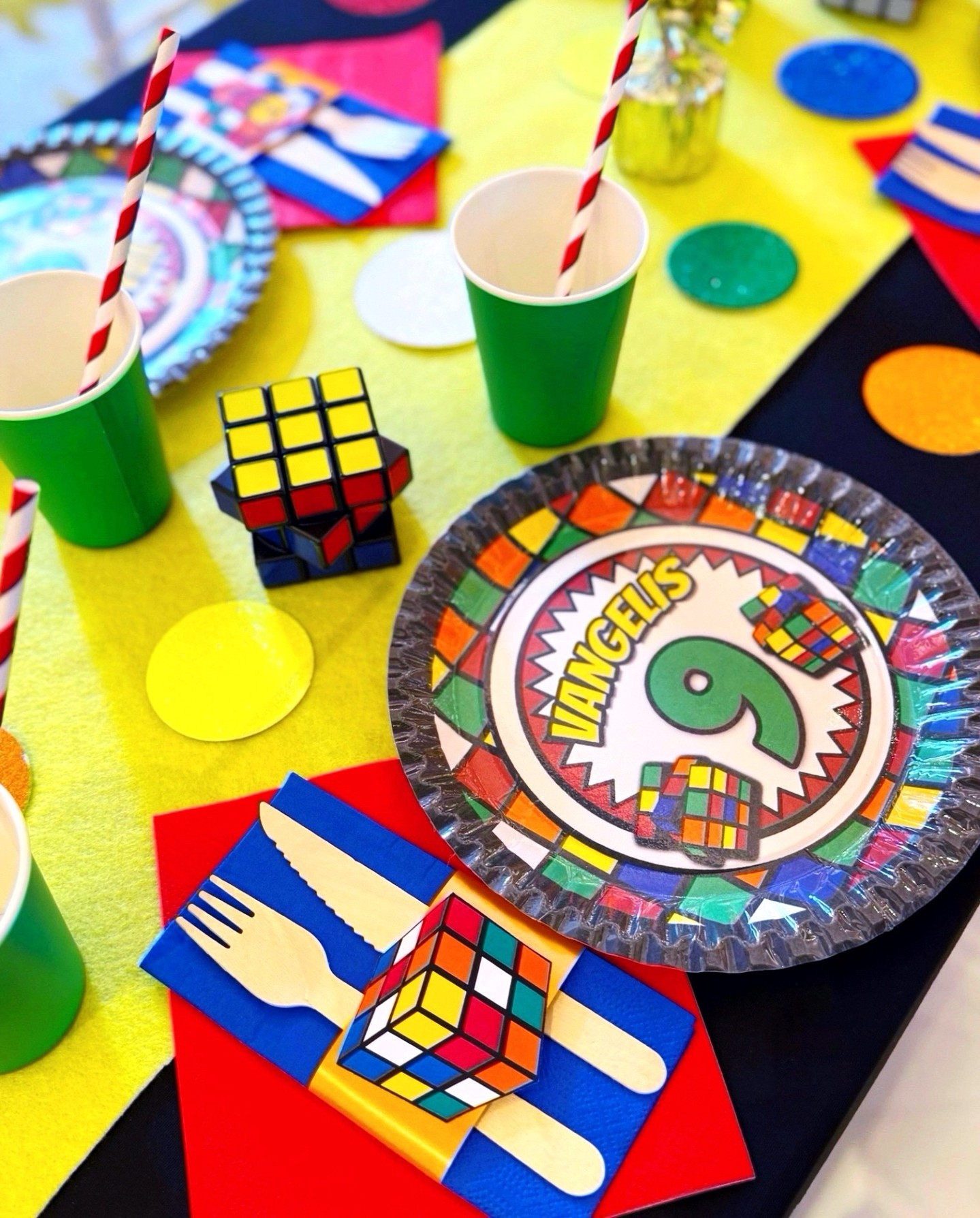 🎈💙 Rubiks Cube Party 💚🎈
*
*
#themedbirthday #partystyling #partystylinglondon #childrensbirthday #partyplanning #londonkids #londonmums #rubikscube #rubiks #childrenspartylondon #kidspartylondon #rubikscubeparty #rubikscubetheme #puzzleparty #eventdesign #partydecorlondon #birthdaypartyideas #partyplanning #partyplanner #partystyling #birthday #birthdayfun #kidsinlondon #londonkids #birthdaydecor #themedparty #bespokeparty #balloons #paperdisco #liquidbears