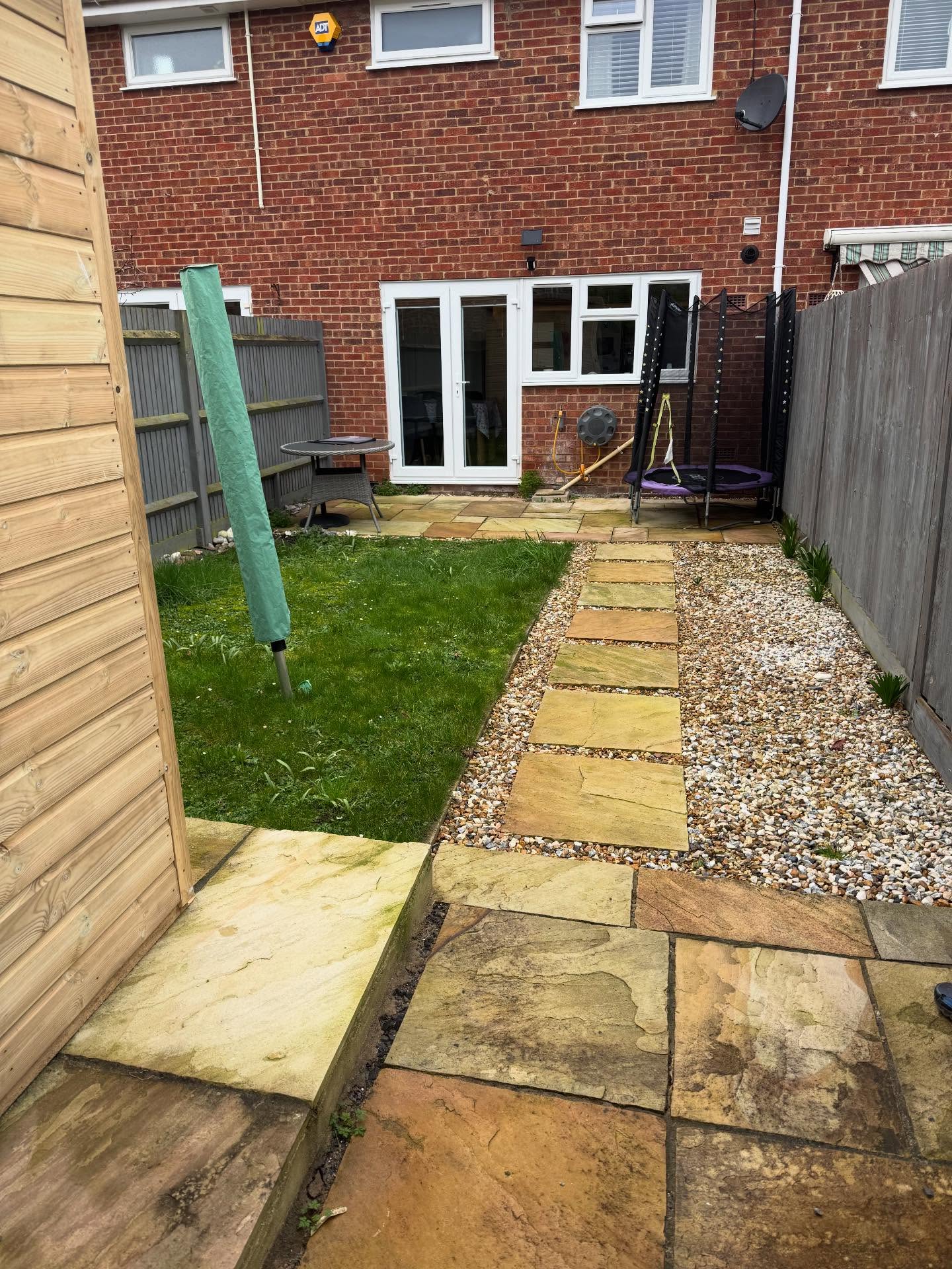 Another garden transformation completed 🔥
We’ve completely revamped this space to create a clean, modern, low-maintenance garden the customer can enjoy all year round.
✔️ New batten fencing all round for a fresh, contemporary look
✔️ Porcelain paving with a sleek border detail
✔️ Raised planter fully clad in porcelain for a premium finish
✔️ Artificial grass area to keep things green with zero upkeep
From a tired, uneven garden to a sharp, usable space — perfect for relaxing and entertaining 🙌
If you’re thinking about upgrading your garden ready for summer, get in touch 📩
#GardenTransformation #Landscaping #PorcelainPatio #ArtificialGrass #BattenFencing OutdoorLiving BeforeAndAfter UKLandscape