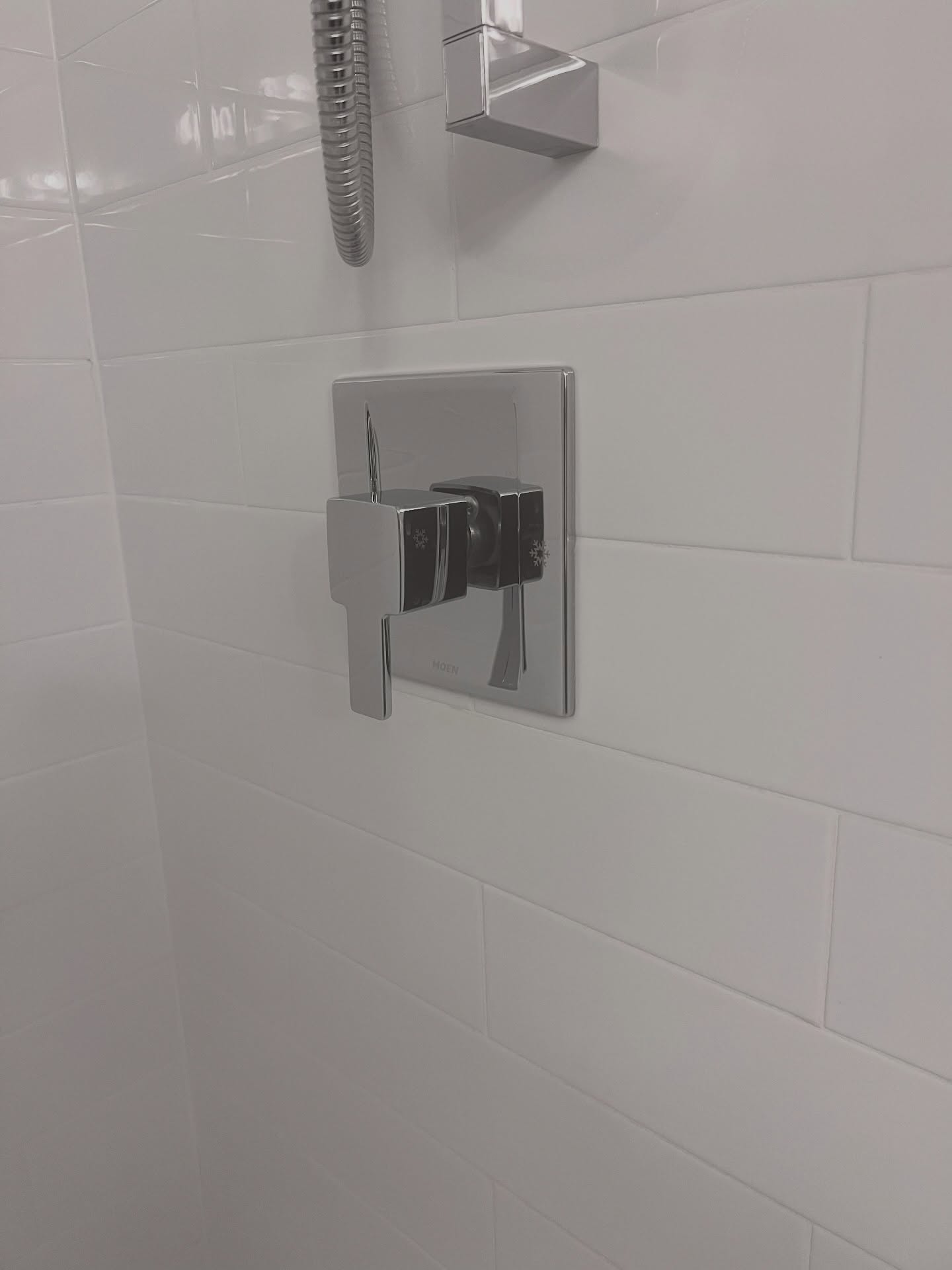 Regular maintenance is key 🔑 ✨
Call or text to book (289) 208-5292
#residentialcleaningcompany
#officecleaning
#laundryservice
#detaildriven
#hamiltonontario