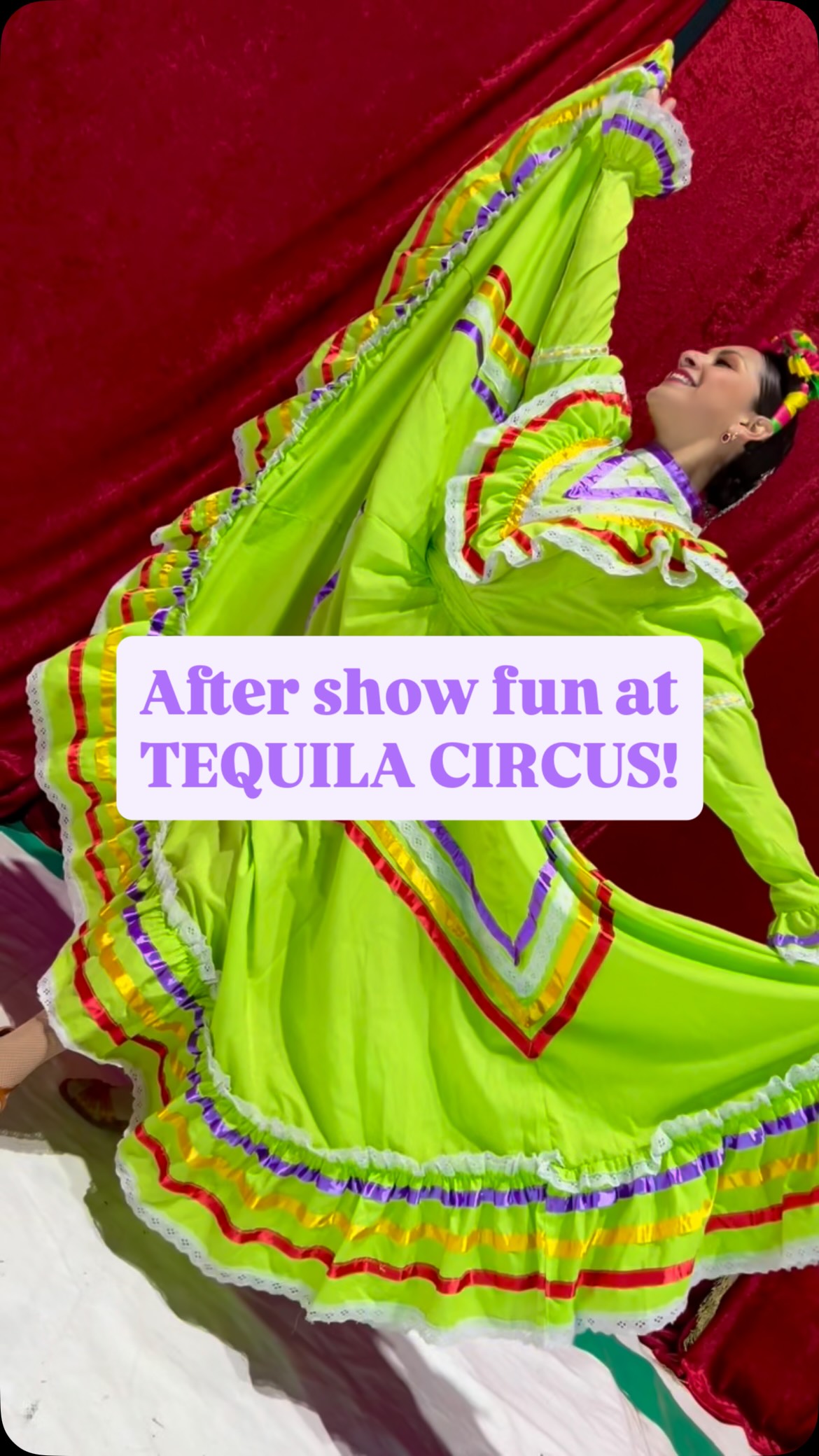 We’re only human, who can resist an after show photoshoot anyway 🤷♀️😄👀
.
Solo somos humanos, quien puede resistir un photoshoot después de los funciones 🙌✨🇲🇽
.
@tequilacircus 2026, come and join the party!