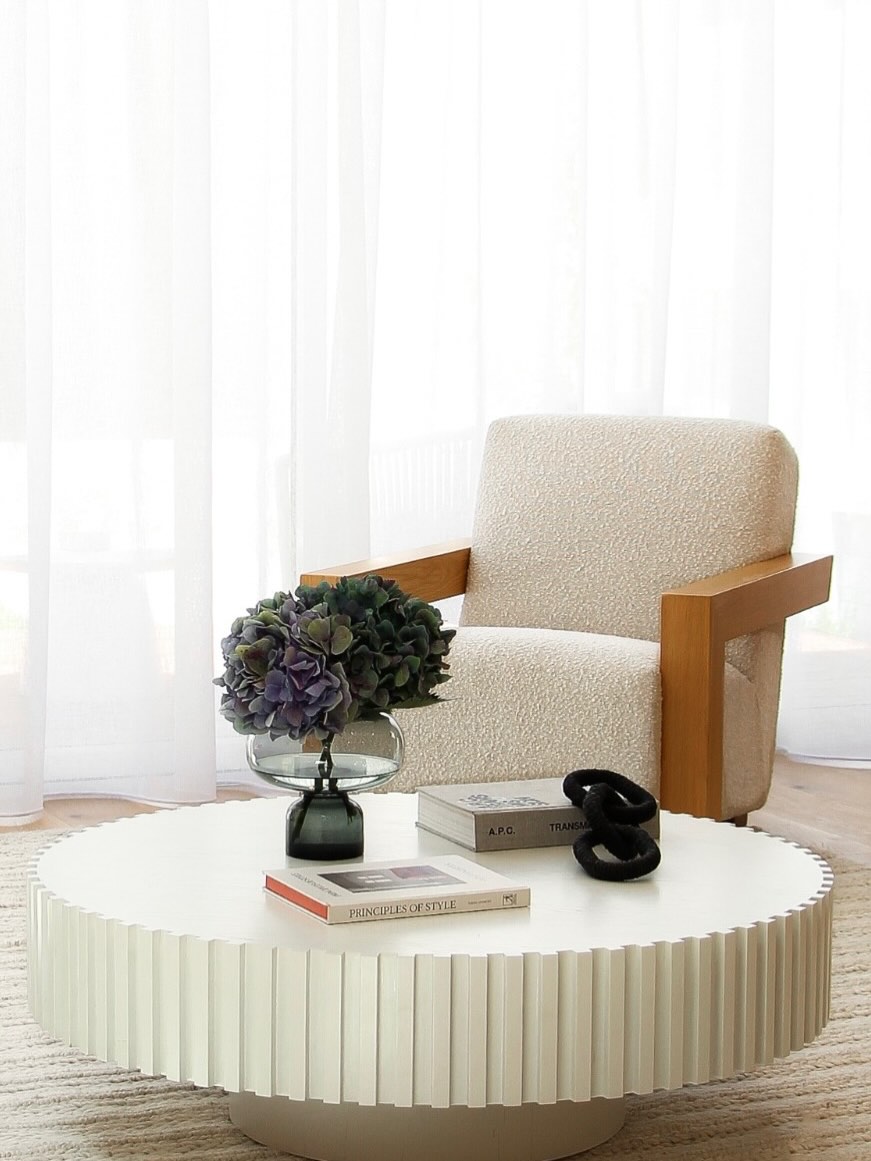 Close ups of Knox St.