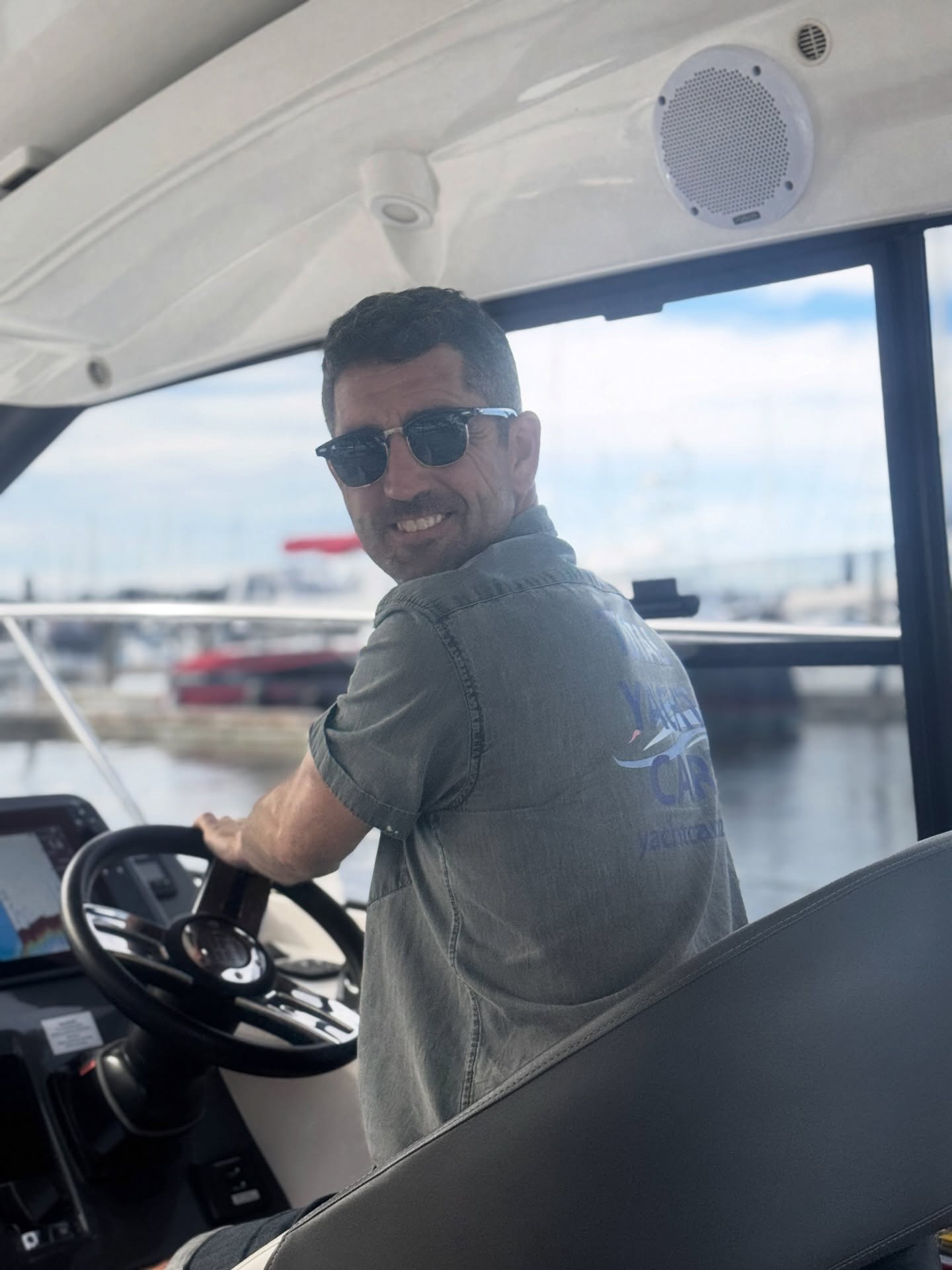 There is a birthday today. I am 100% not allowed to mention it… Heaven forbid anyone draws any conclusions on whose birthday it may be 🙊🎂#totalyachtcare #totallyworthit #totallynotanannouncement