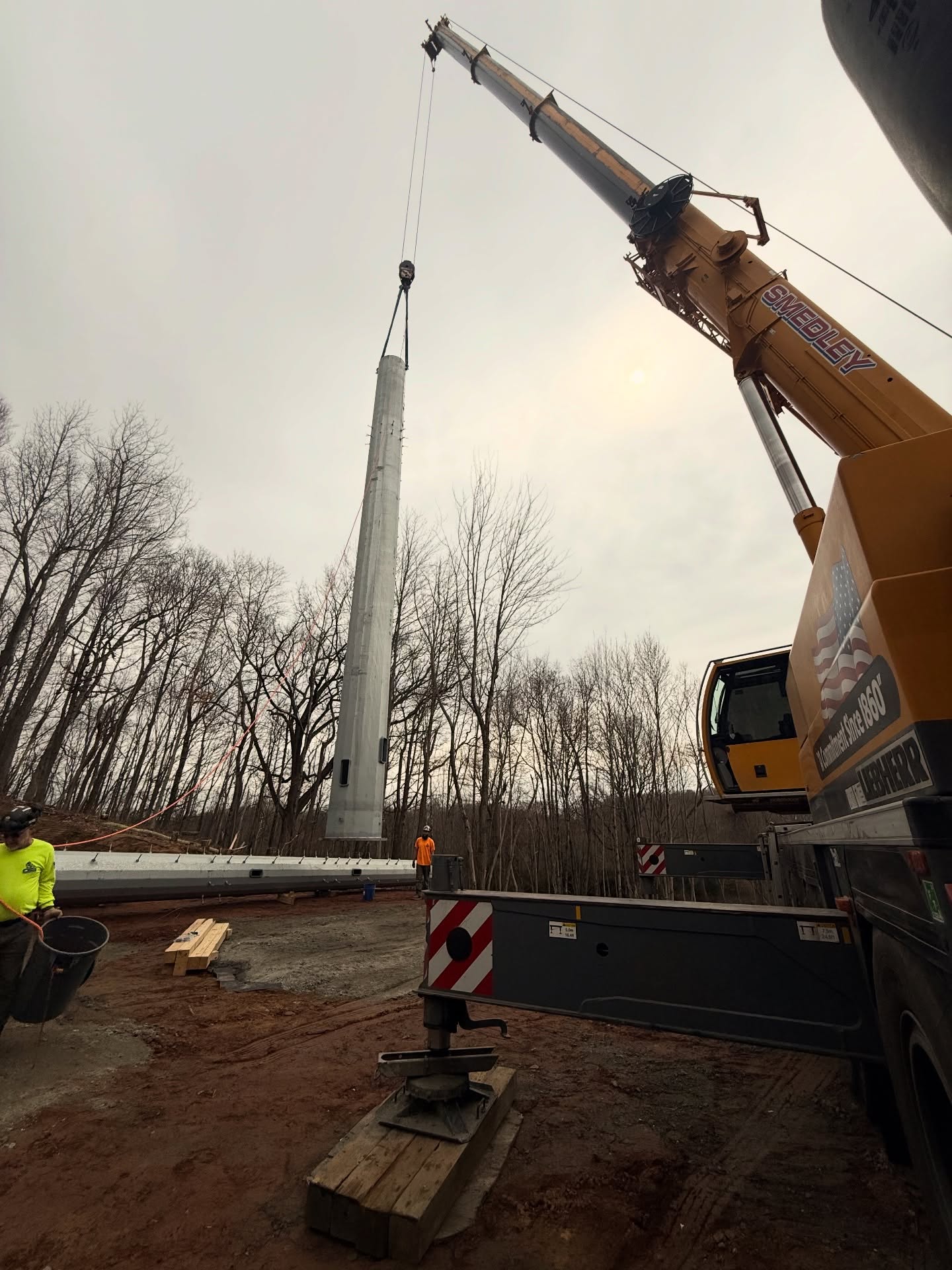Cell Tower Going Up in East Windsor, CT! ๐๏ธ๐ก
Smedley Crane is on-site in East Windsor, Connecticut, stacking a cell tower with precision and expert rigging. From lifting sections into place to final alignment, our crew delivers reliable crane services in CT for critical infrastructure projects.
If youโre looking for crane services in Connecticut, cell tower installation, or rigging experts for heavy lifts, Smedley has the equipment and experience to get it done right.
๐ 203-315-6066
๐ smedleycrane.com
#SmedleyCrane #CraneServicesCT #EastWindsorCT #CellTowerInstallation #RiggingExperts