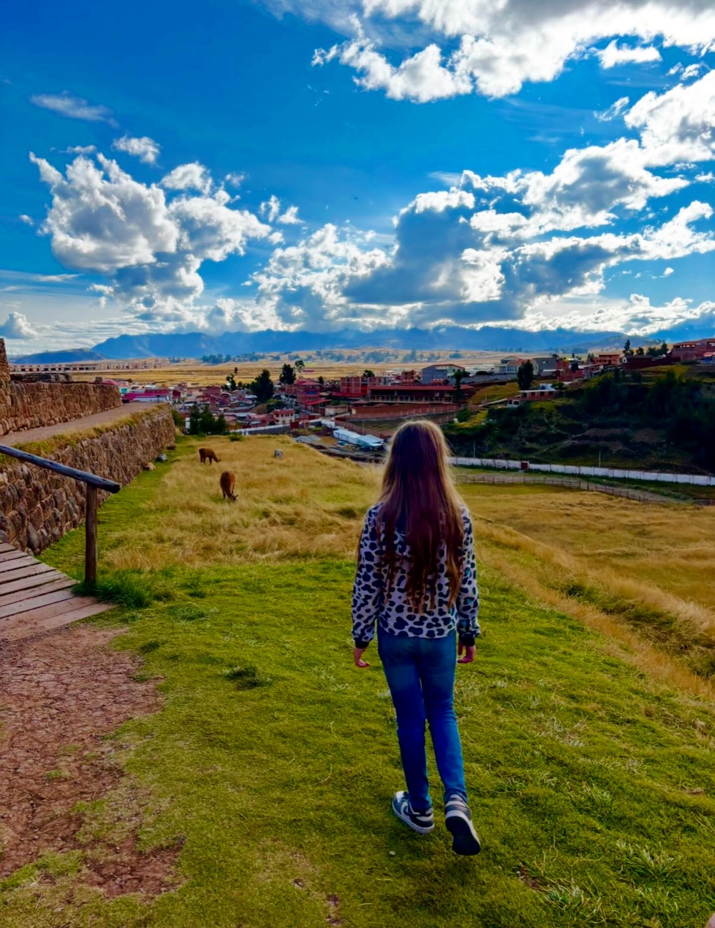 Walking through Chinchero, Peru with mountains, llamas, and views that make you stop mid-step
This is why we travel ✨
#sacredvalley #peru #travel #travelwithkids #wanderlust