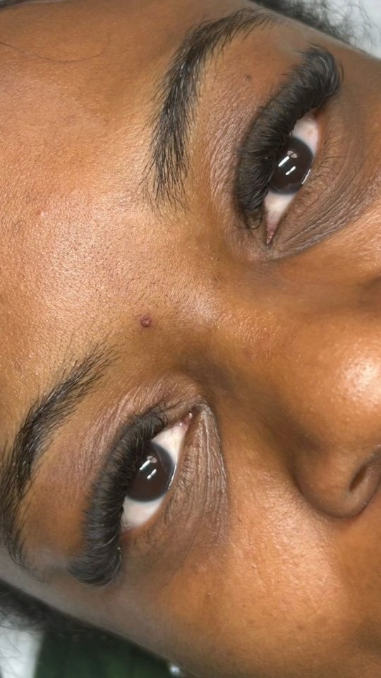 Russian set
Lashed by Bella
.
Use bella15
.
Save 15%
#lashbar
#lashfix
#lasheschingford