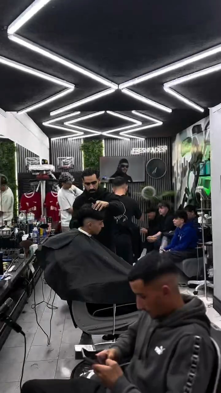 FRESH FADES SWIEQI
We are open from 9am to 8pm
Lin in bio for booking
#fyp #freshfades #maltabarber