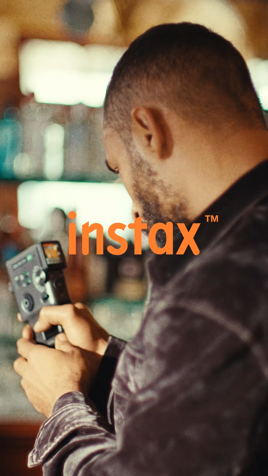One device, endless possibilities. 📸✨
The first Instax™ that shoots video, stills, AND prints from your phone.
#Insatxeg #MiniEvoCinema