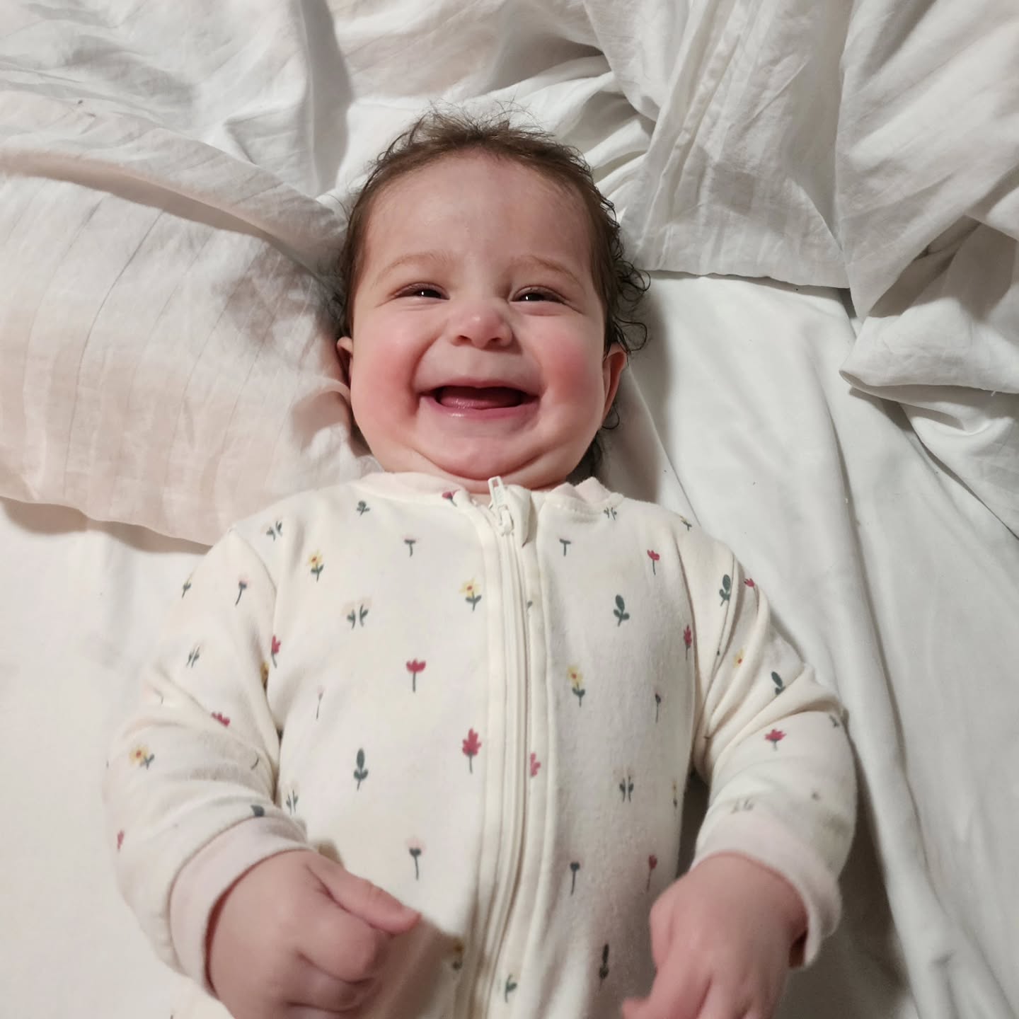 Happy 8 months my sweet girl 🥰
We are so lucky to have you in our lives 🥰 @guzman.boris