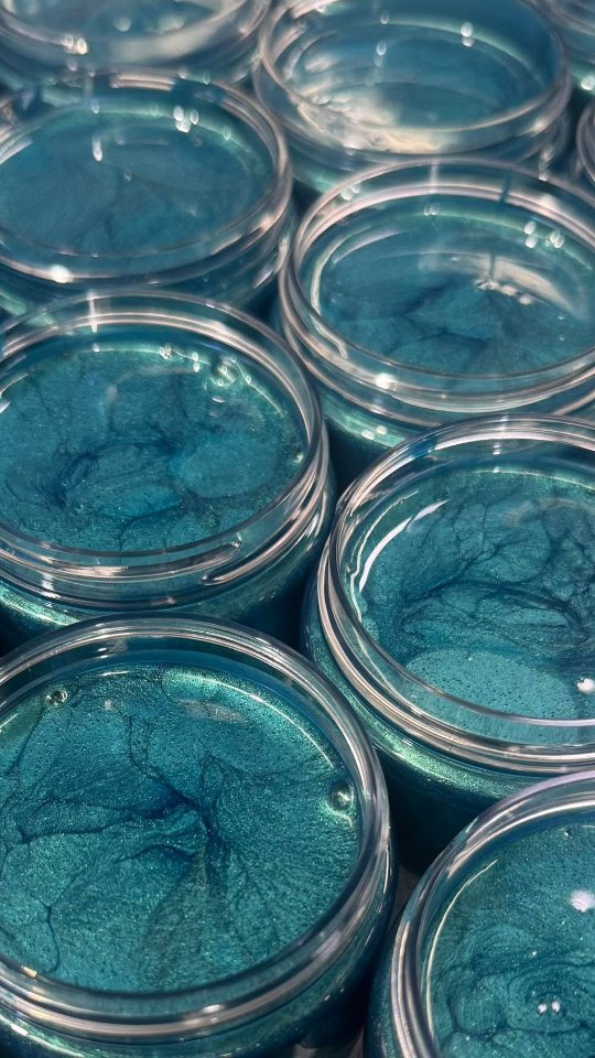 Dive into Aquamarine 🌊💙 A stunning shade for your ocean inspired art!
Shop the Easter Sale before it ends ✨️
Up to 30% off Epoxy Resin and Pigments 🐣
#resinart #epoxyresin #AustralianMade #blue #satisfying