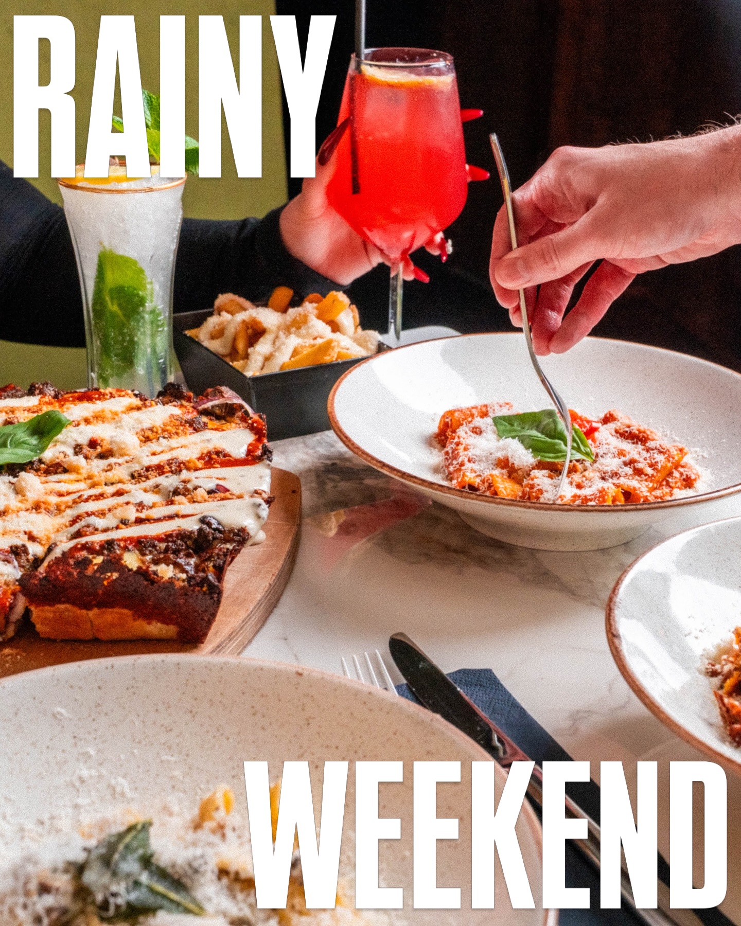 Quick shelter inside with us, if you’re as indecisive as the weather, don’t worry… we have Pizza AND Pasta ;)
#deanos #manchesterfood #chicagostylepizza #pasta #manchester