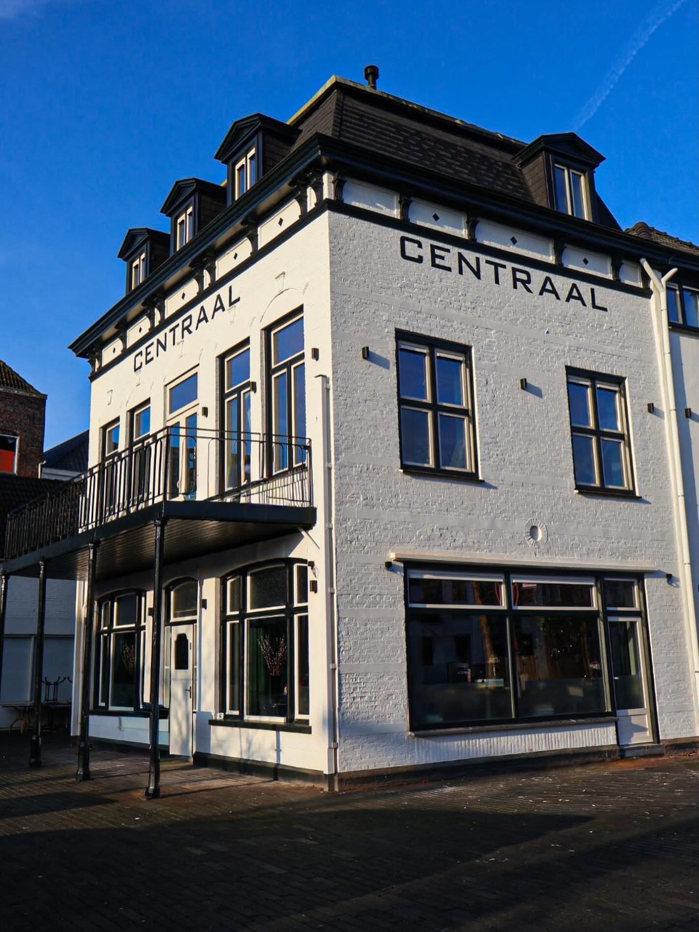 Blij en trots dat we zo goed ontvangen worden op onze nieuwe locatie!Dank aan al onze gasten die we al mogen hebben ontvangen en natuurlijk heel veel dank aan al onze werknemers die dit allemaal mogelijk maken!!â¤ī¸